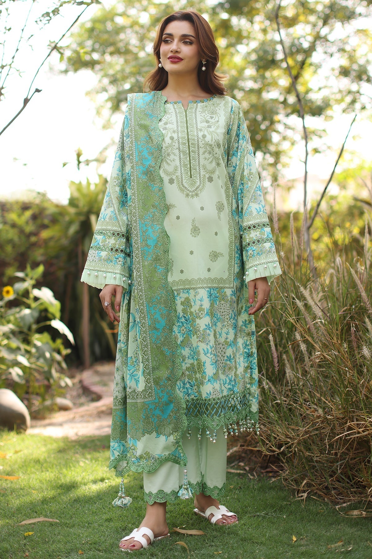 CHARIZMA BASICS EMBROIDERED LAWN WITH EMBROIDERED LAWN DUPATTA 2025