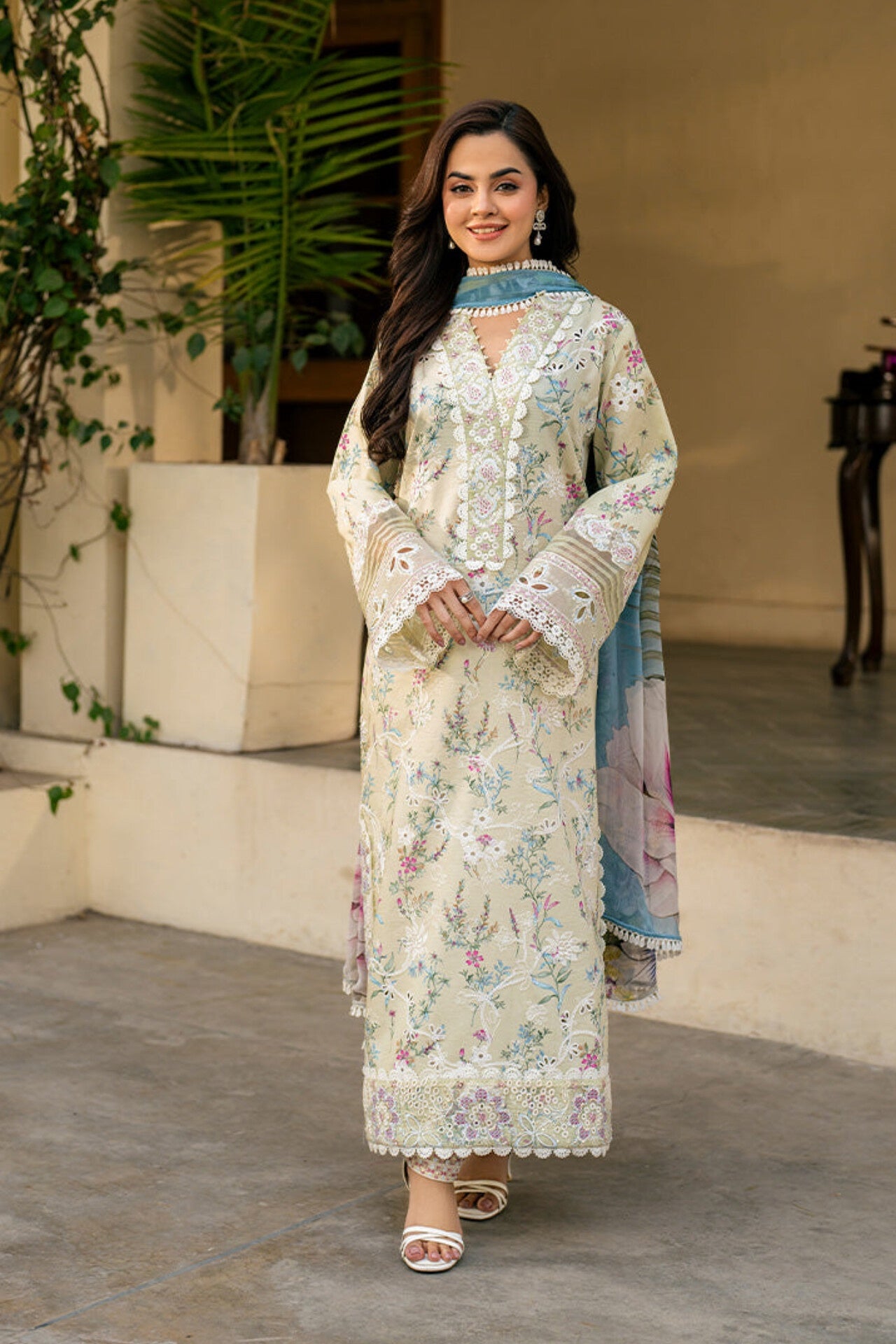 ROHEENAZ AASHIYANA LUXURY LAWN 25