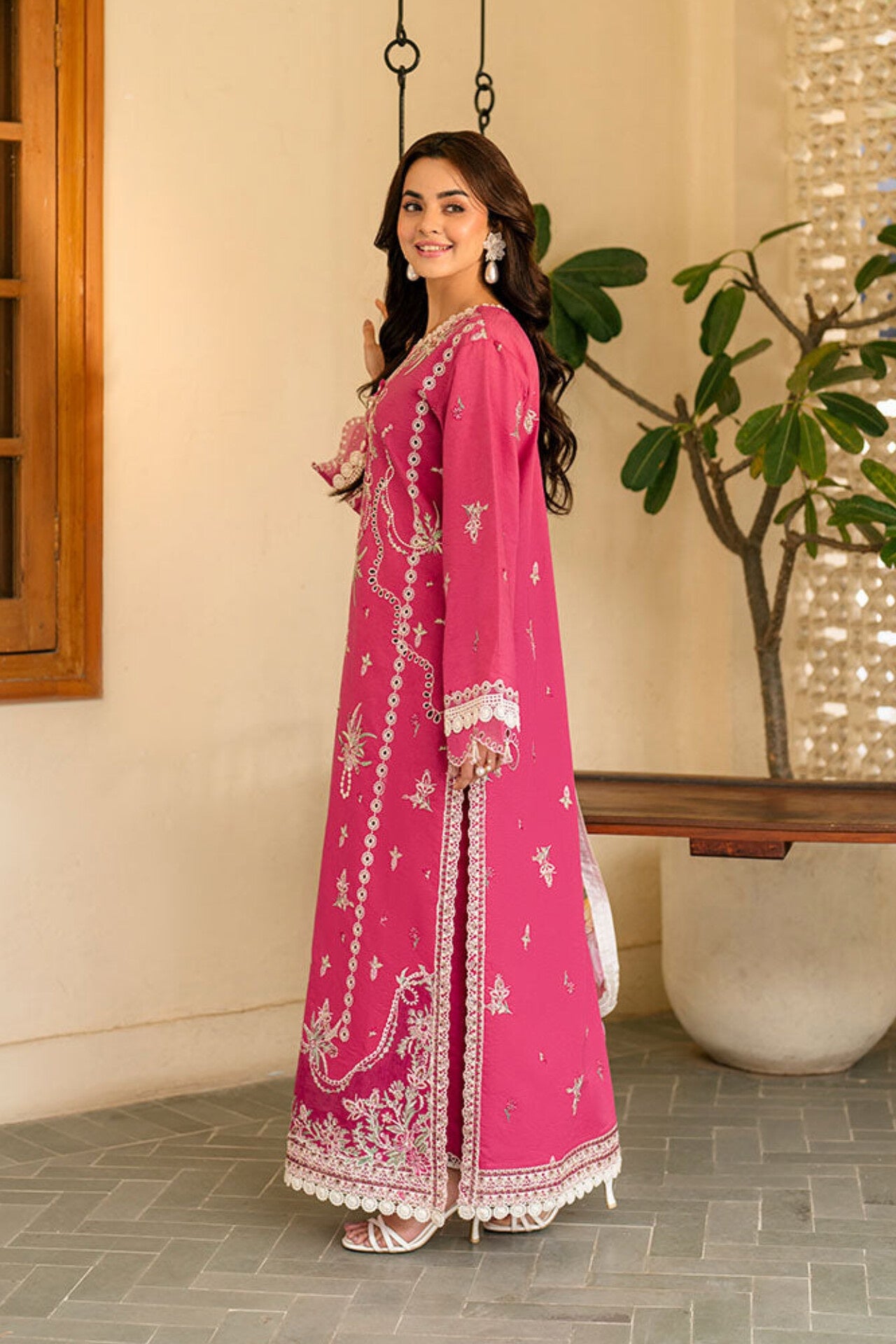 ROHEENAZ AASHIYANA LUXURY LAWN 25