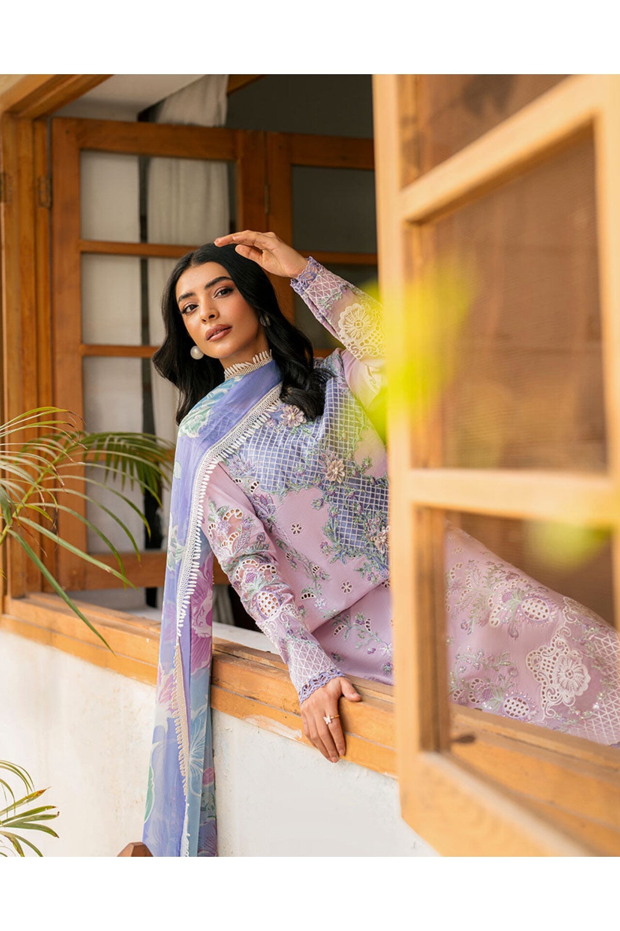 ROHEENAZ AASHIYANA LUXURY LAWN 25