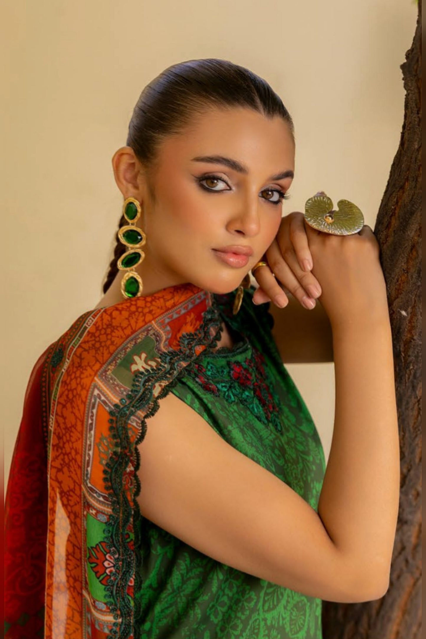 RUHAY SUKHAN VOL 4 LAWN EMBROIDERED COLLECTION 2025
