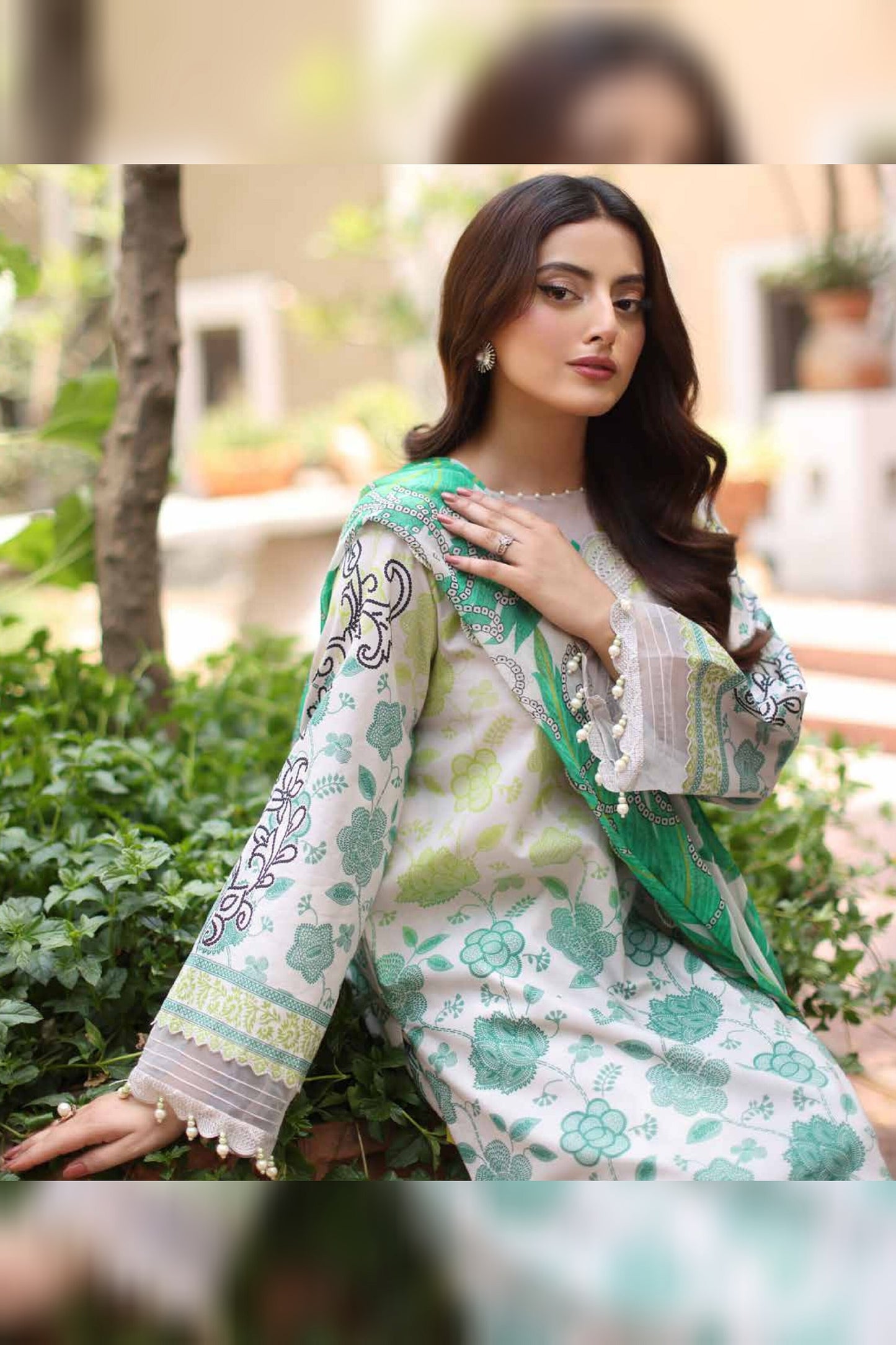 CHARIZMA BASICS EMBROIDERED LAWN WITH EMBROIDERED LAWN DUPATTA 2025