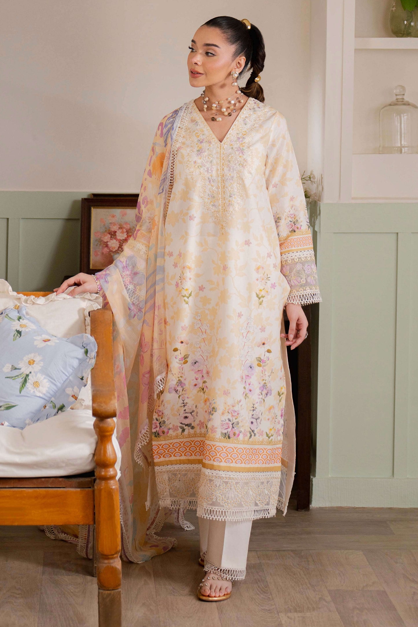 NEESHAY SUMMER LINES 2 LUXURY LAWN COLLECTION 2025