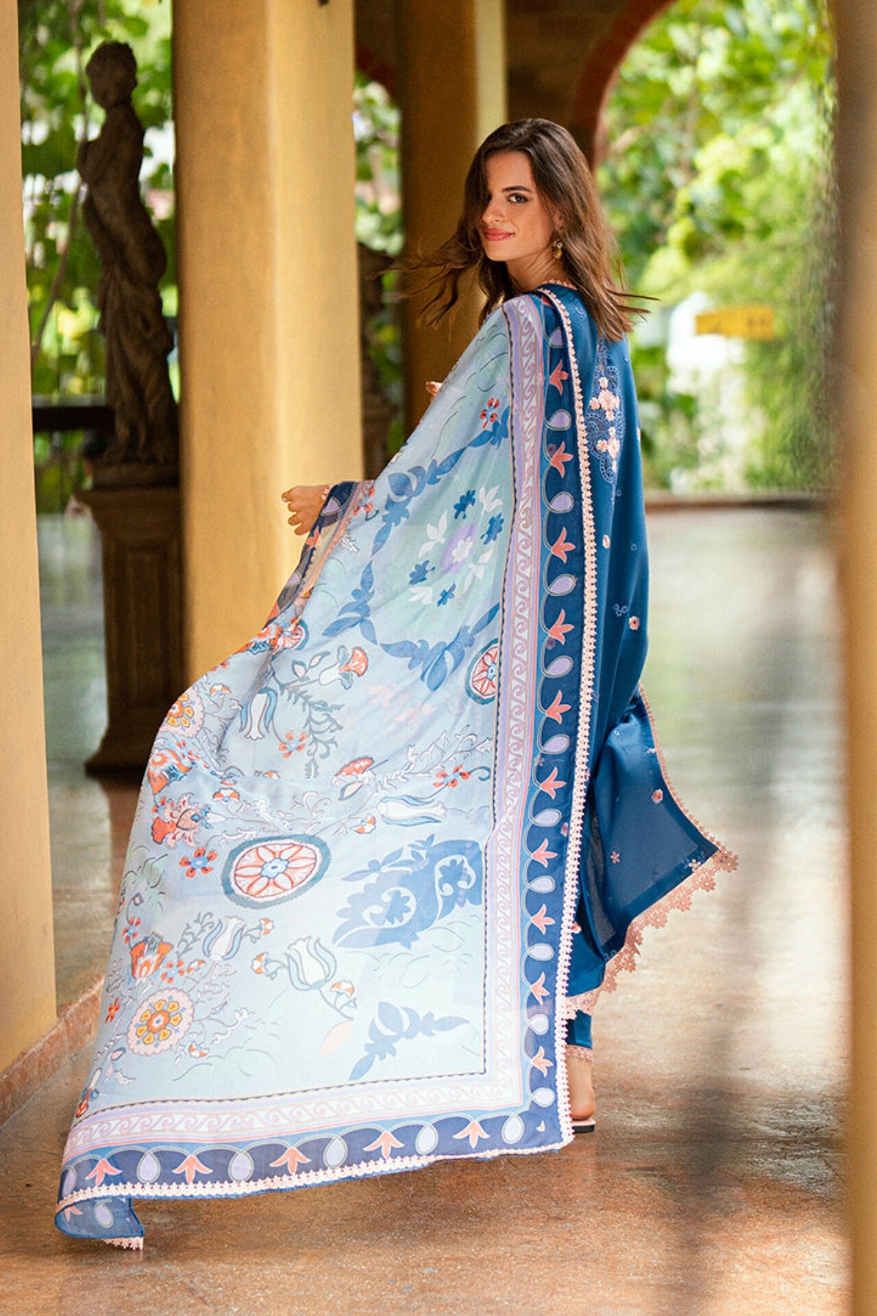 ROHEENAZ SUMMER REVERIE LUXURY LAWN 2025