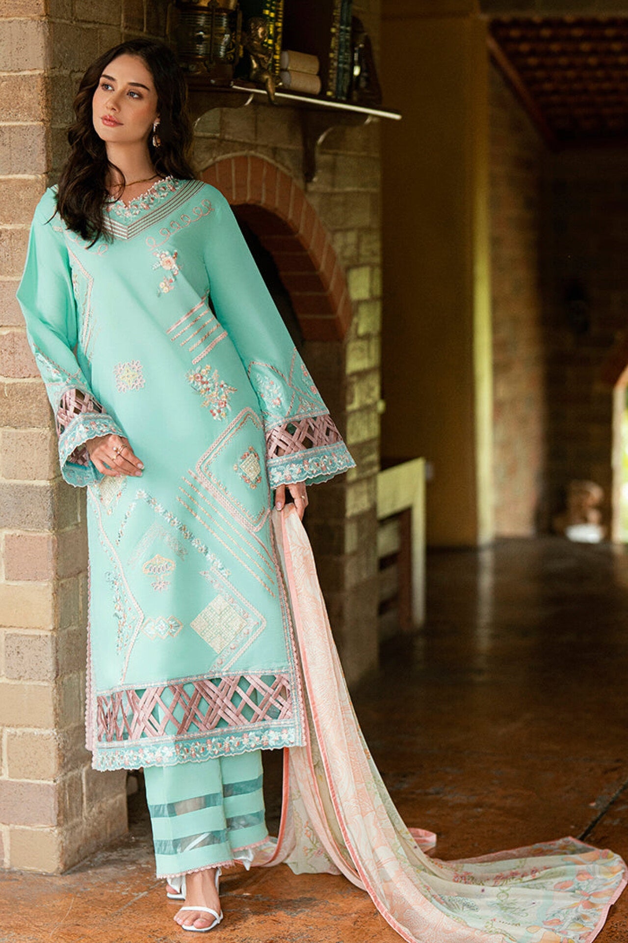 ROHEENAZ SUMMER REVERIE LUXURY LAWN 2025