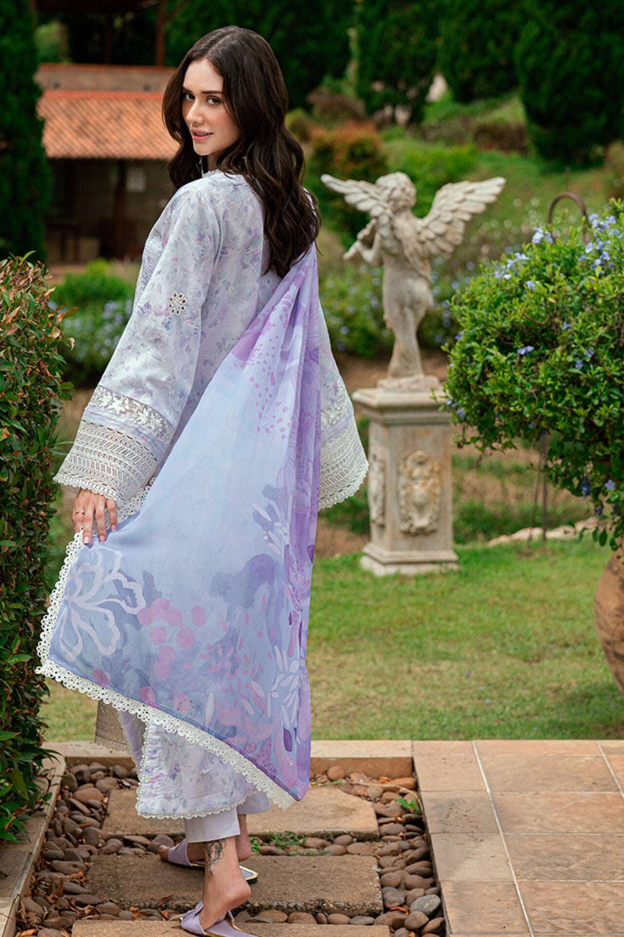 ROHEENAZ SUMMER REVERIE LUXURY LAWN 2025