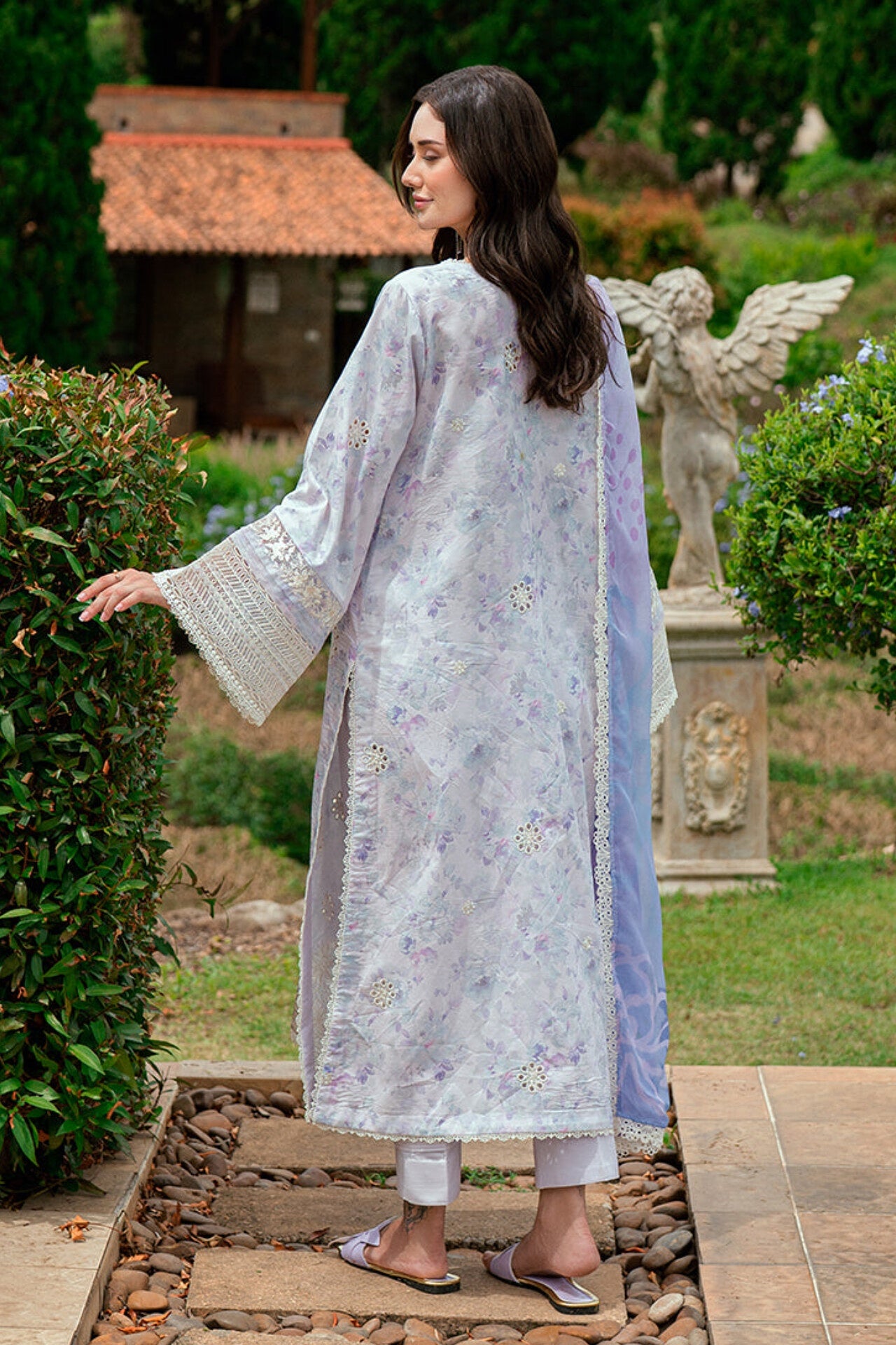 ROHEENAZ SUMMER REVERIE LUXURY LAWN 2025