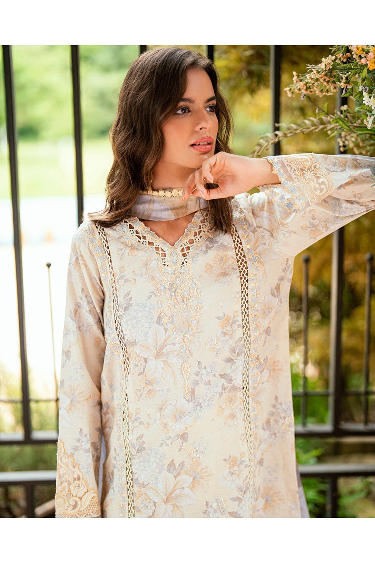 ROHEENAZ SUMMER REVERIE LUXURY LAWN 2025
