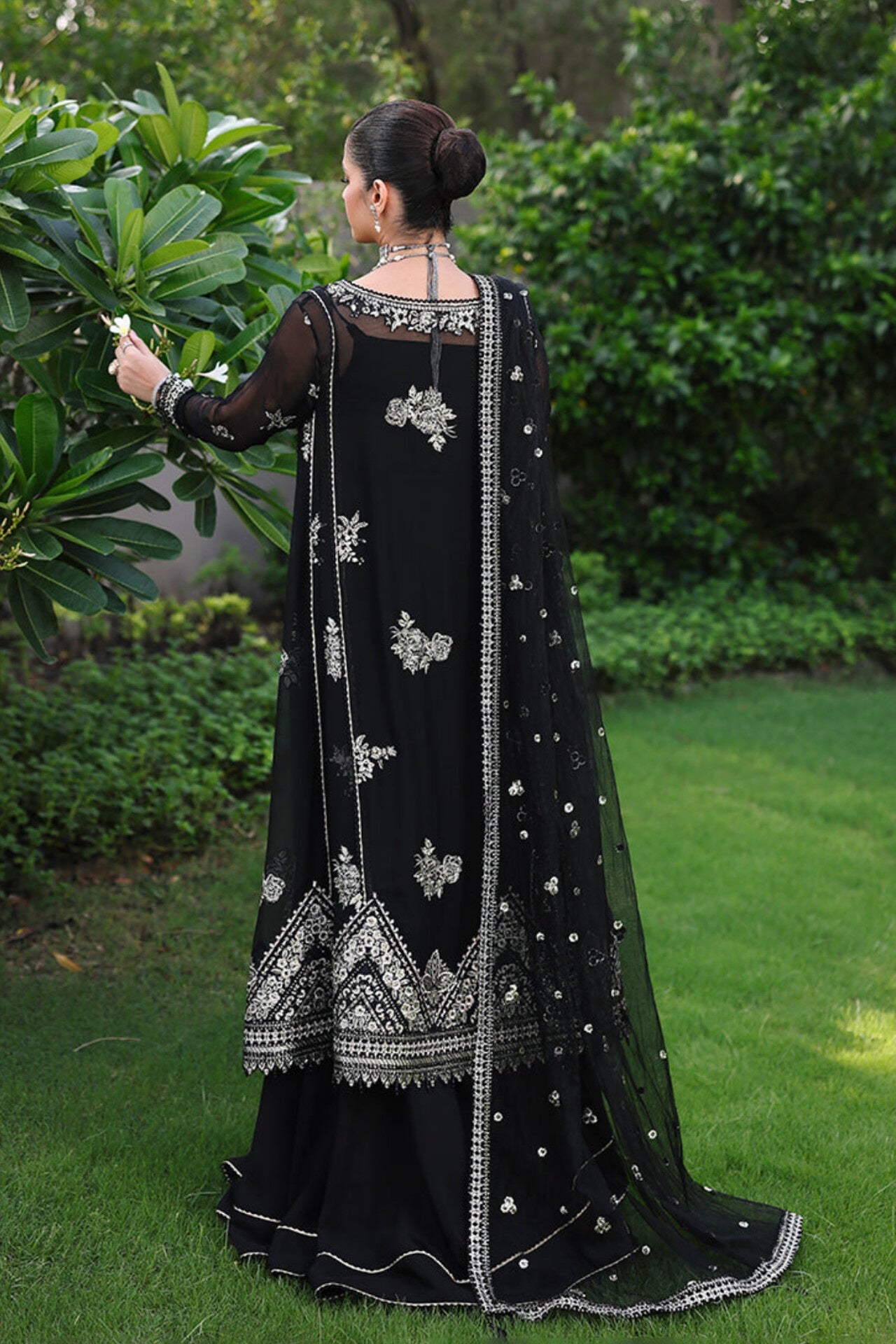 MUSHQ ROHEENAZ AANGAN LUXURY CHIFFON COLLECTION 2025 6