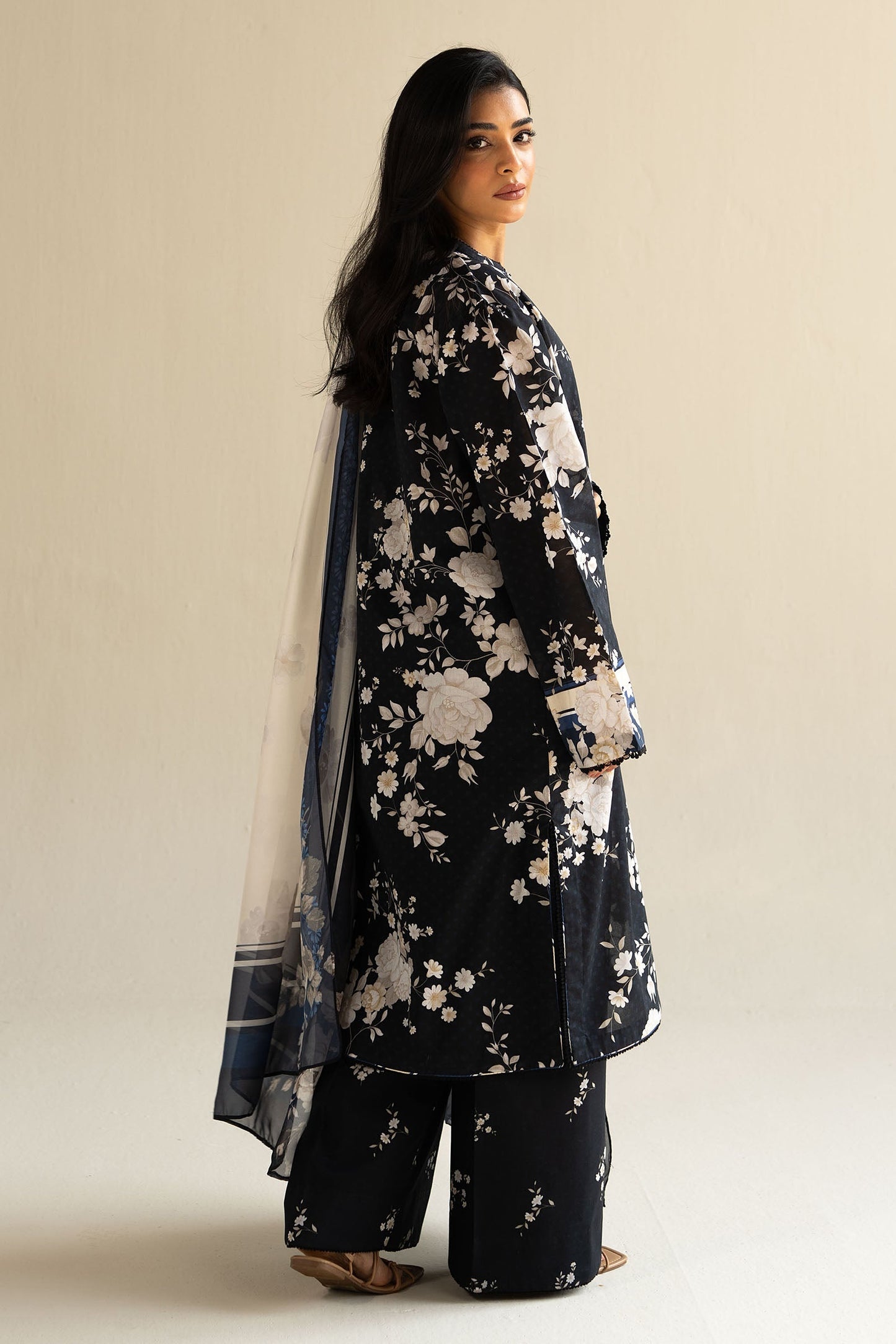 COCO PRINTS BY ZARA SHAHJAHAN EDIT 1 2025
