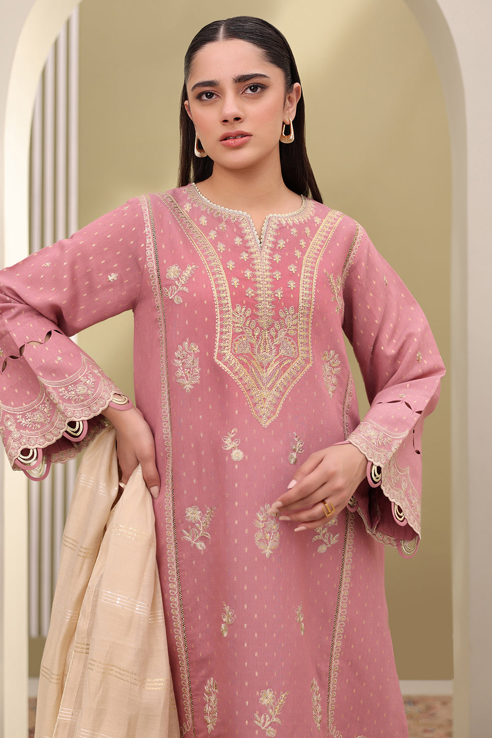 ZELLBURY SIGNATURE LAWN EMBROIDERED 2025