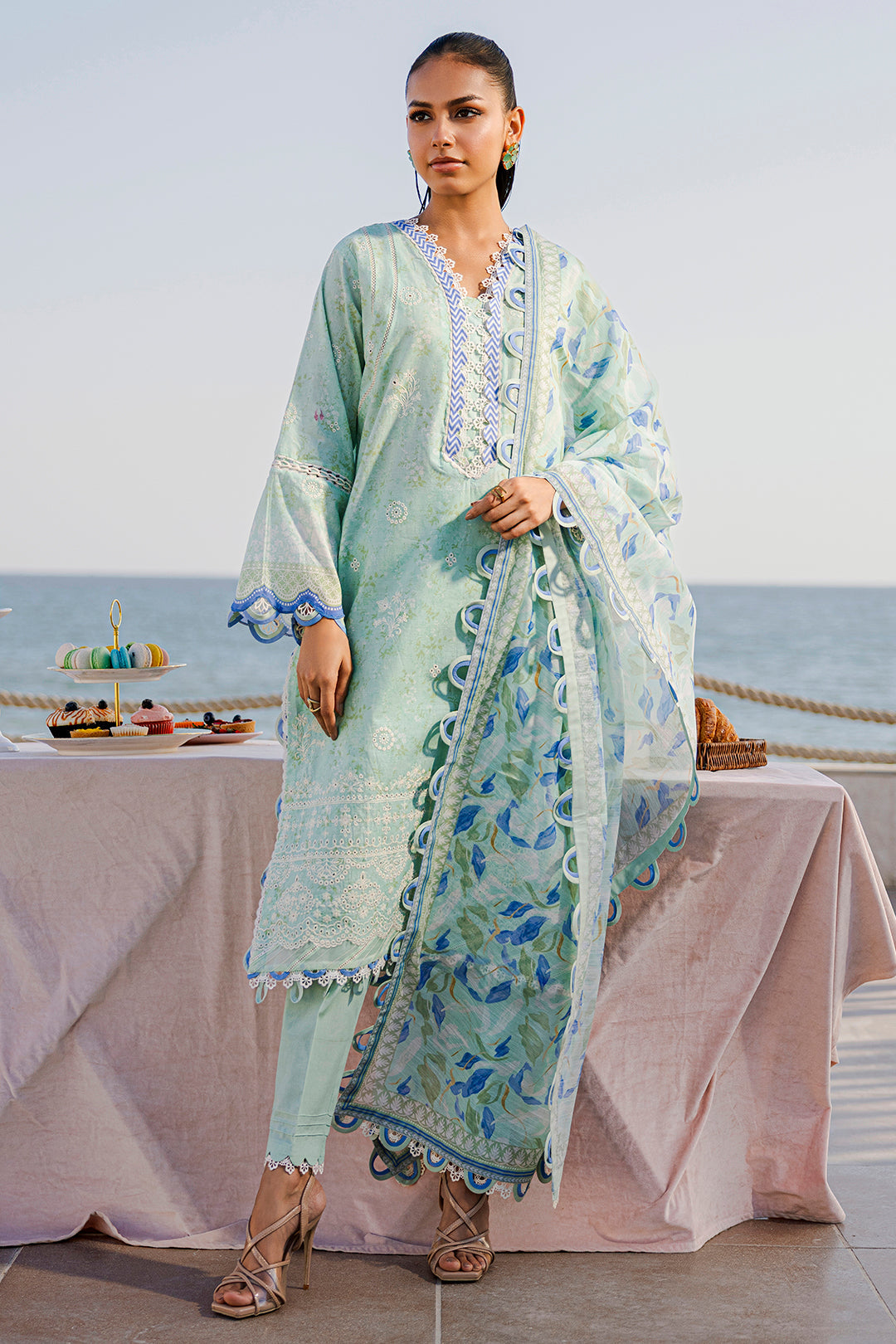ZELLBURY CHIKANKARI LAWN EMBROIDERED COLLECTION 2025