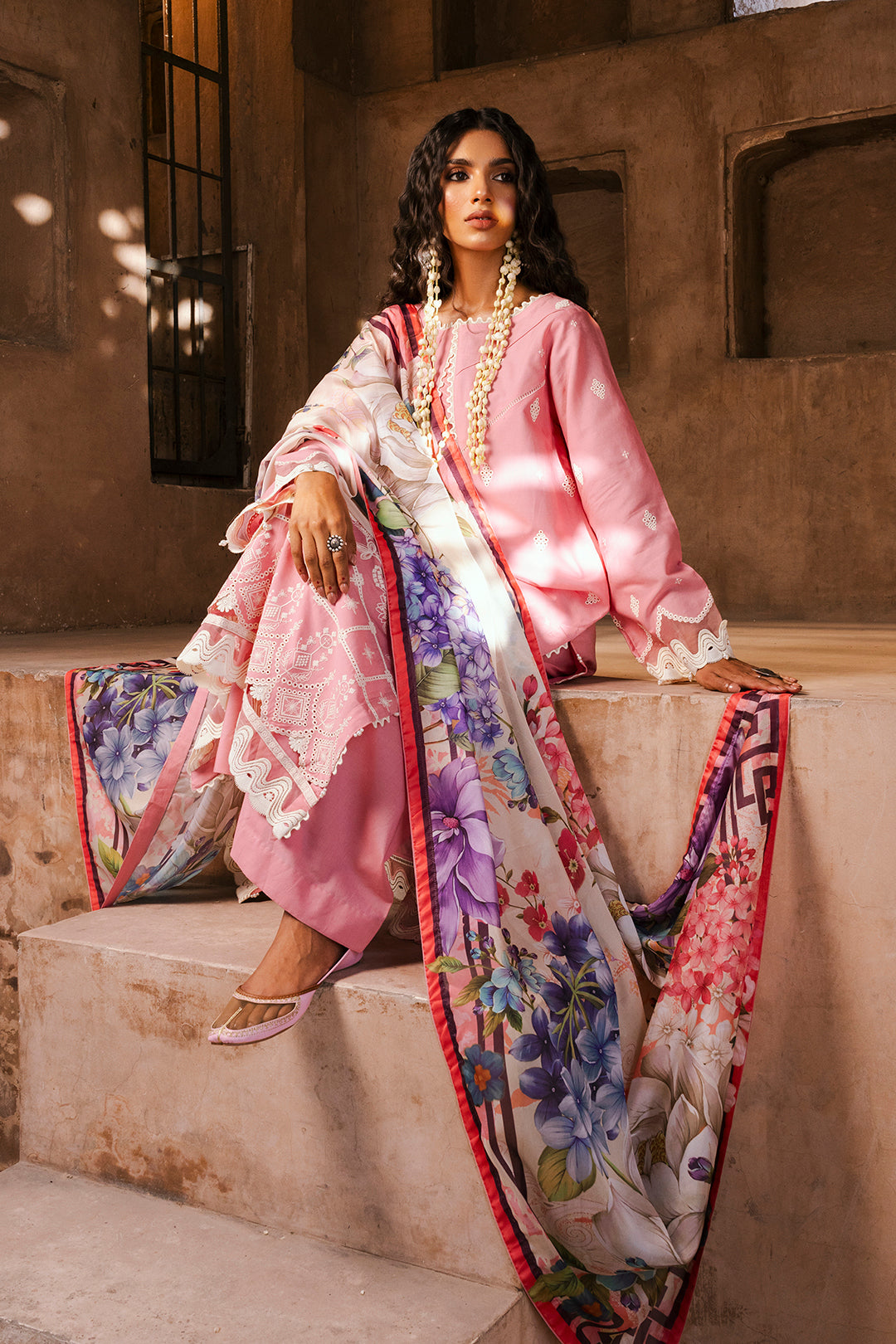 ZELLBURY CHIKANKARI LAWN EMBROIDERED COLLECTION 2025 4