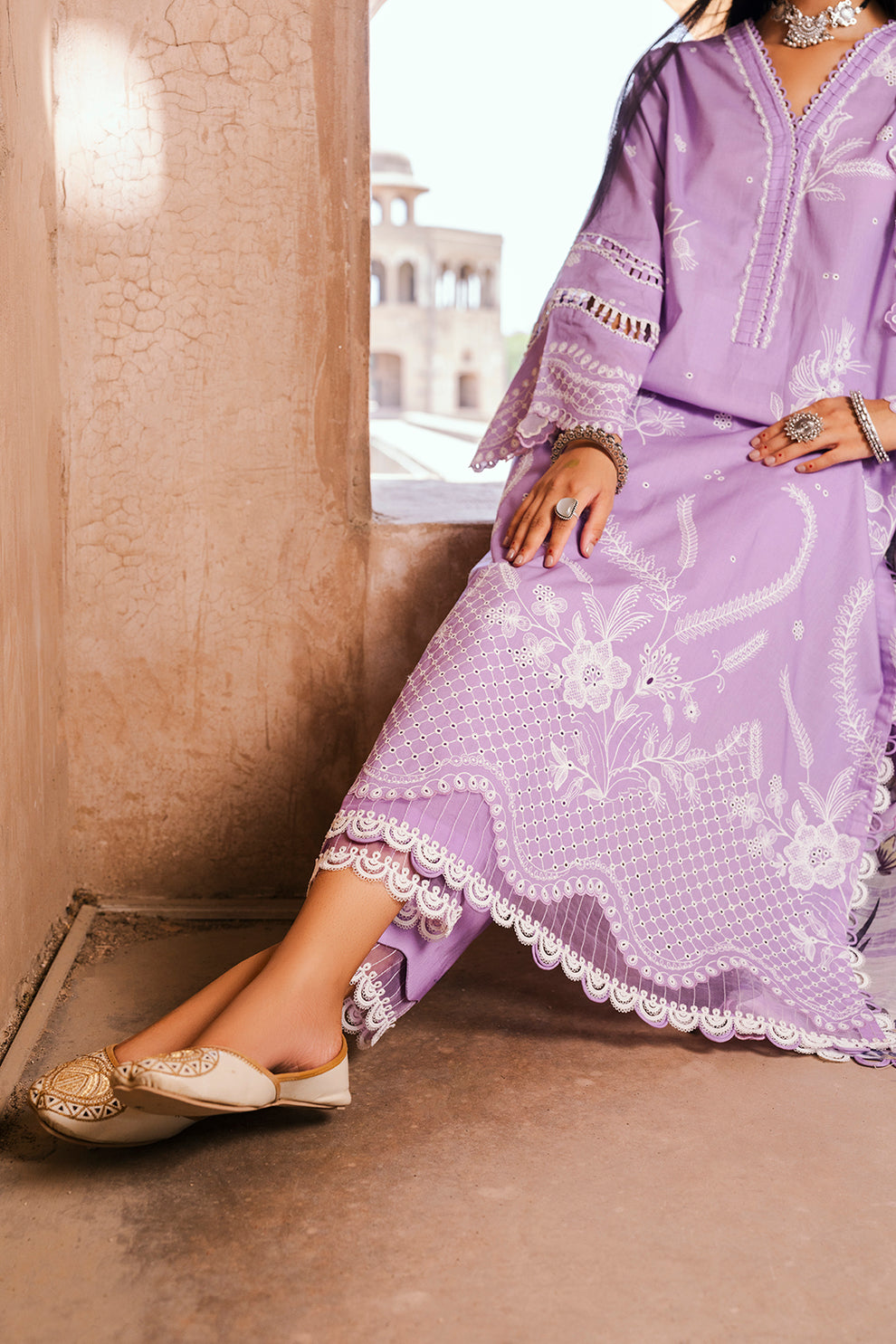 ZELLBURY CHIKANKARI LAWN EMBROIDERED COLLECTION 2025 2