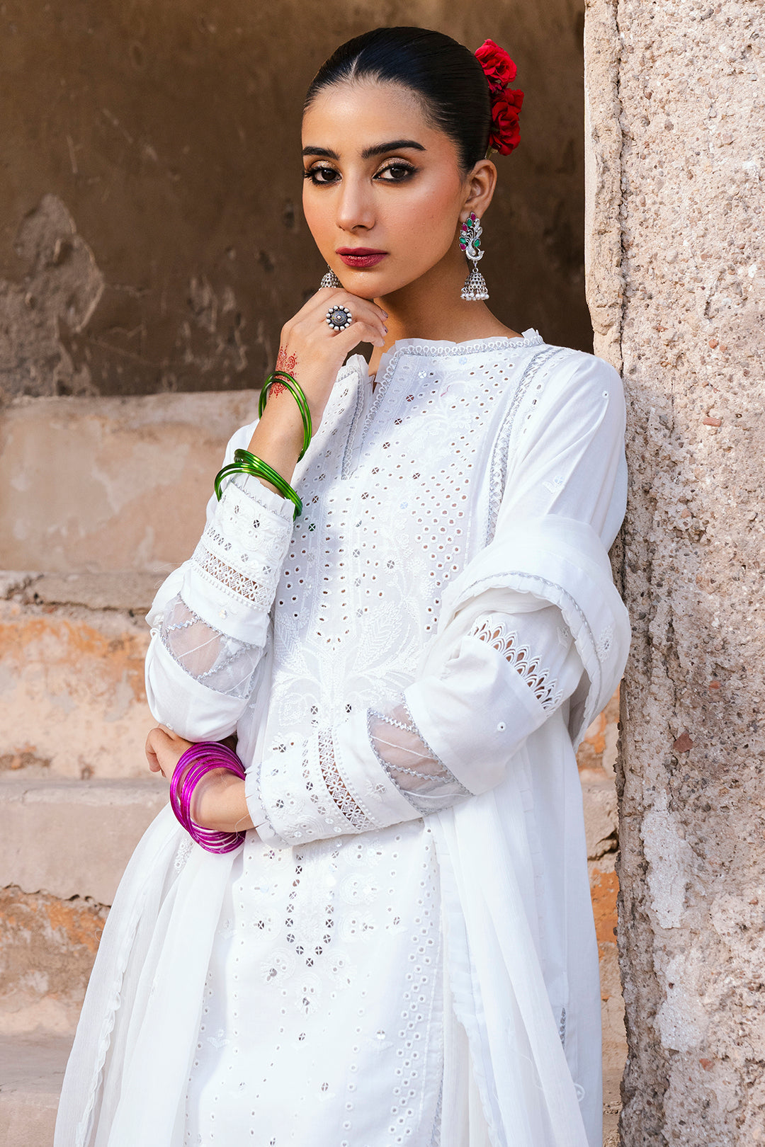 ZELLBURY CHIKANKARI LAWN EMBROIDERED COLLECTION 2025 2