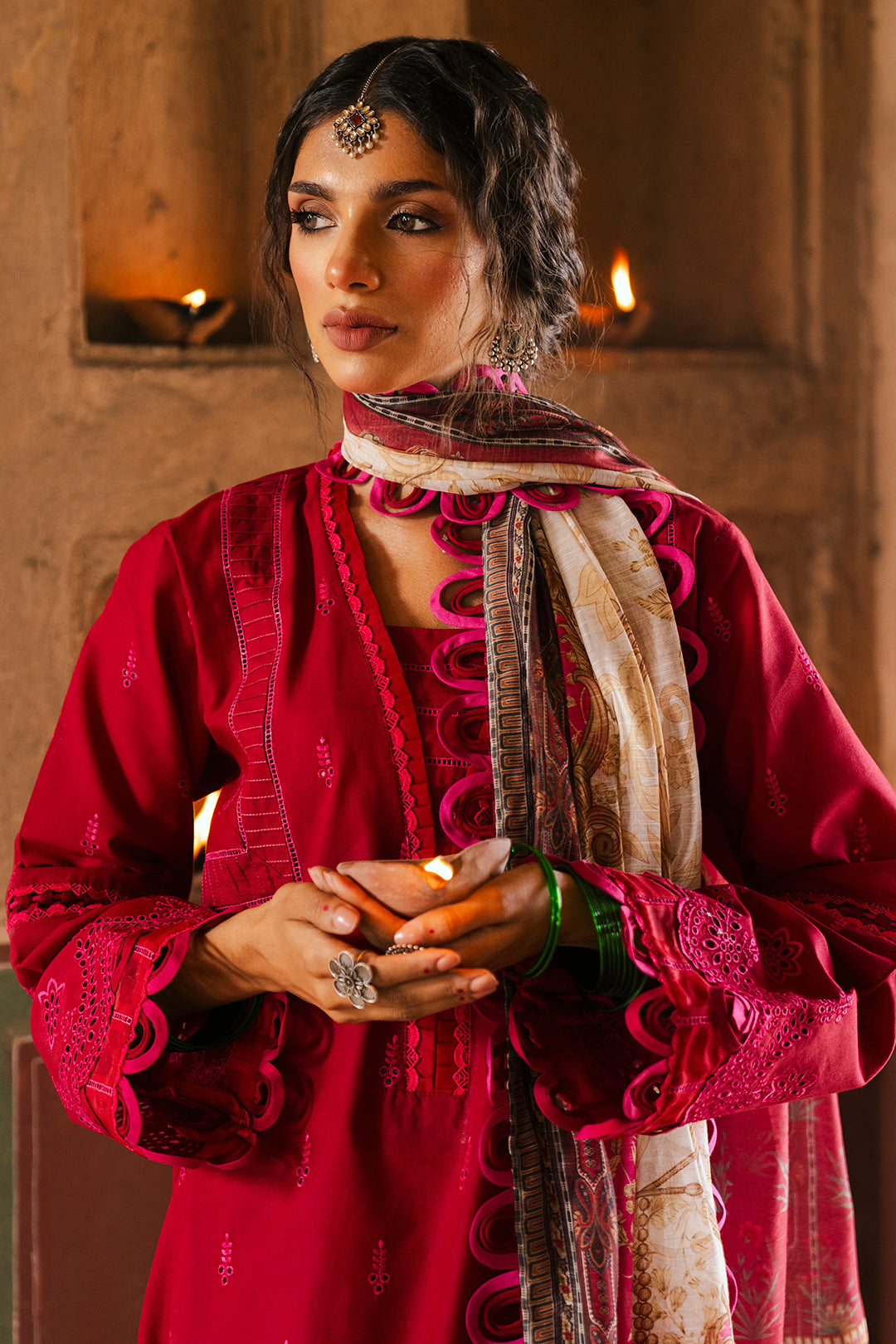 ZELLBURY CHIKANKARI LAWN EMBROIDERED COLLECTION 2025 11