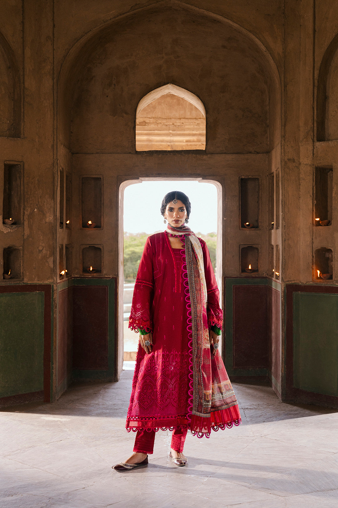 ZELLBURY CHIKANKARI LAWN EMBROIDERED COLLECTION 2025 11