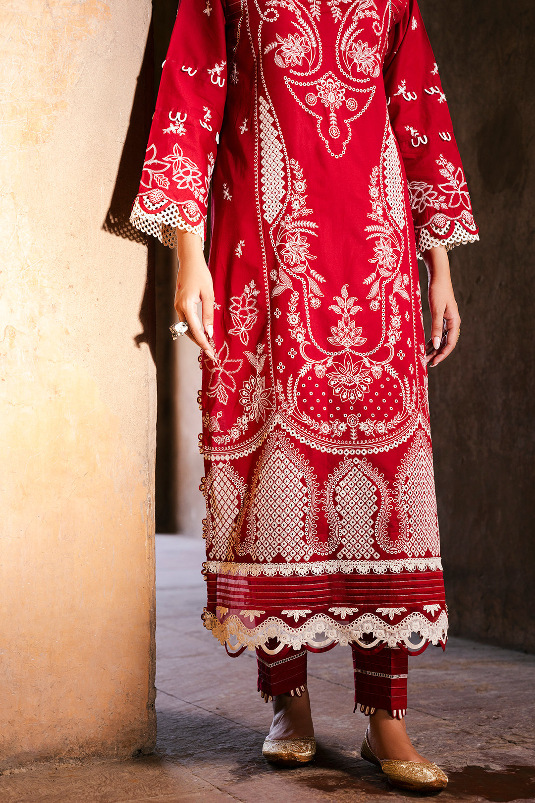 ZELLBURY CHIKANKARI LAWN EMBROIDERED COLLECTION 2025 6