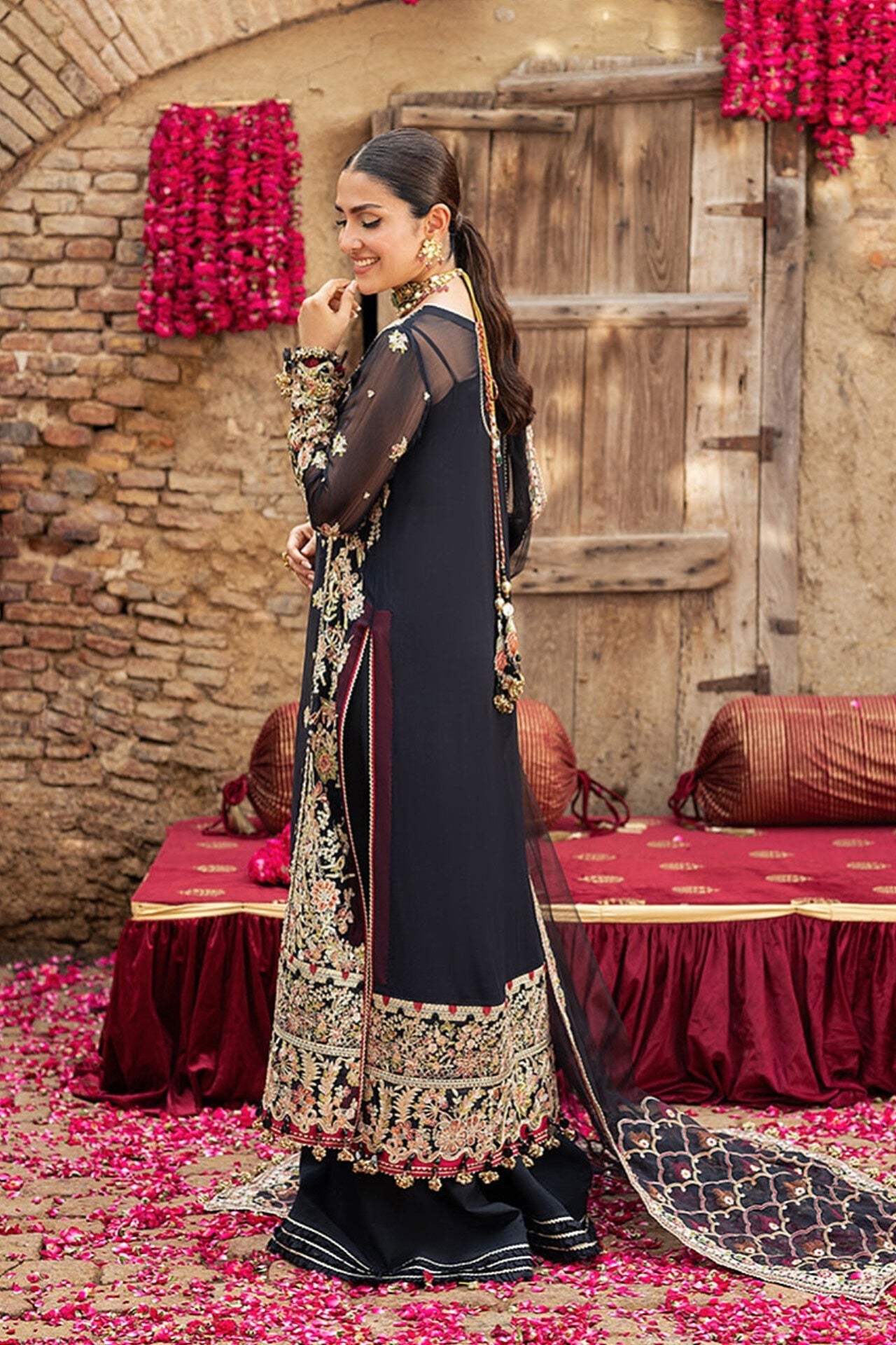 JADE DASTAAN LUXURY FORMALS COLLECTION 2025 8