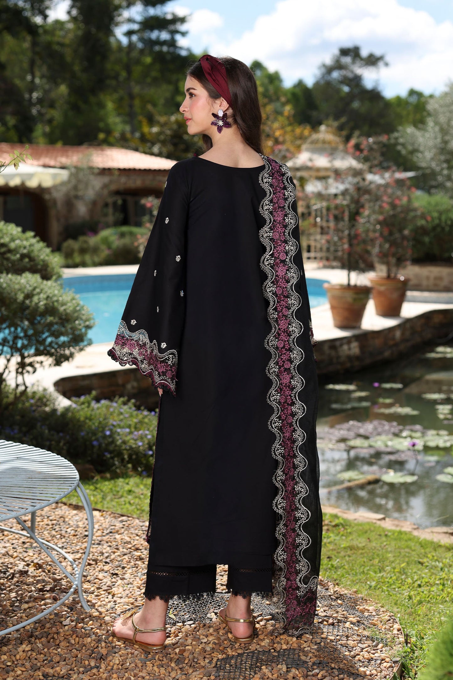 [ SUIT F ] - RAAYA LUXURY LAWN EMBROIDERED COLLECTION 2026