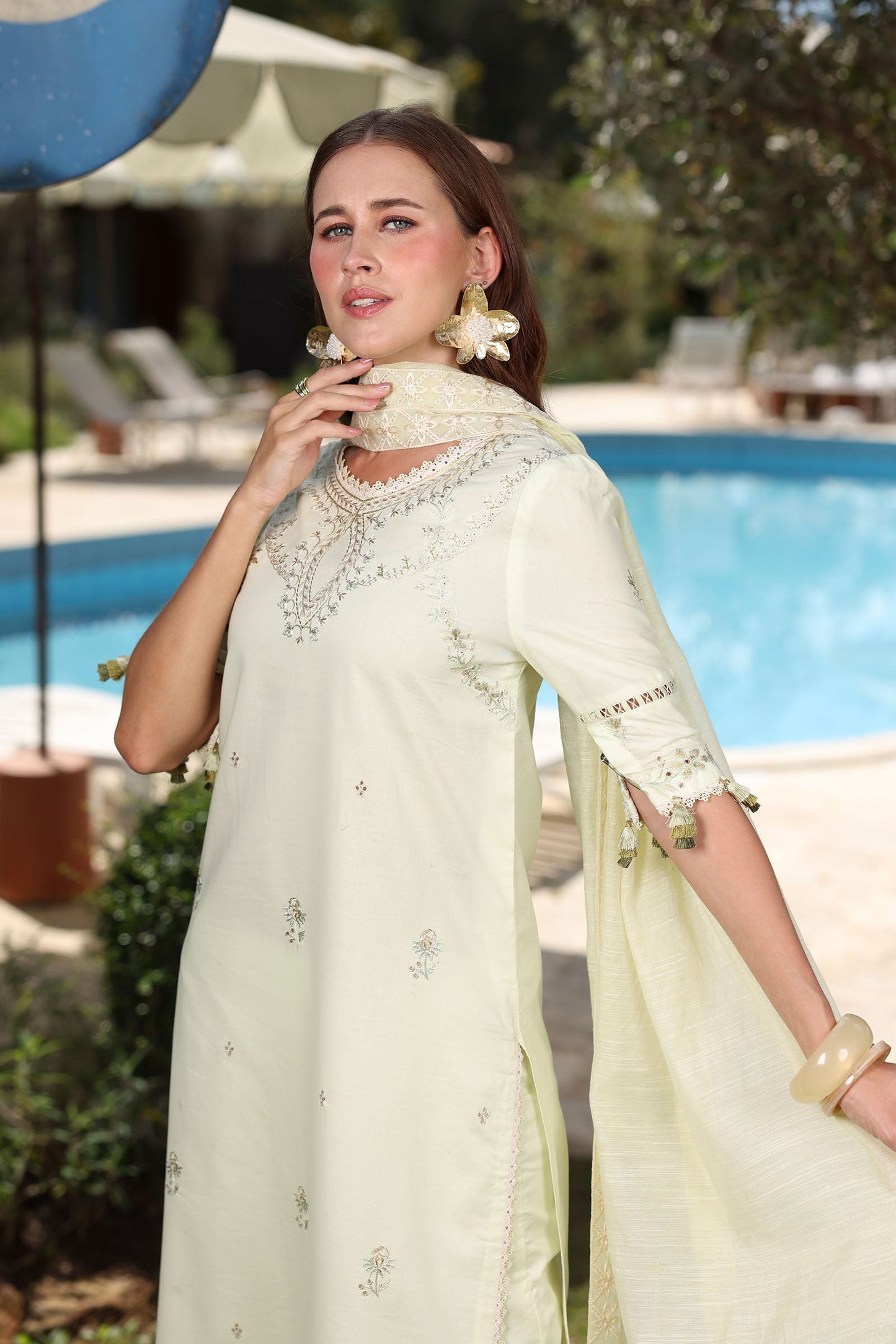 [ SUIT G ] - RAAYA LUXURY LAWN EMBROIDERED COLLECTION 2026