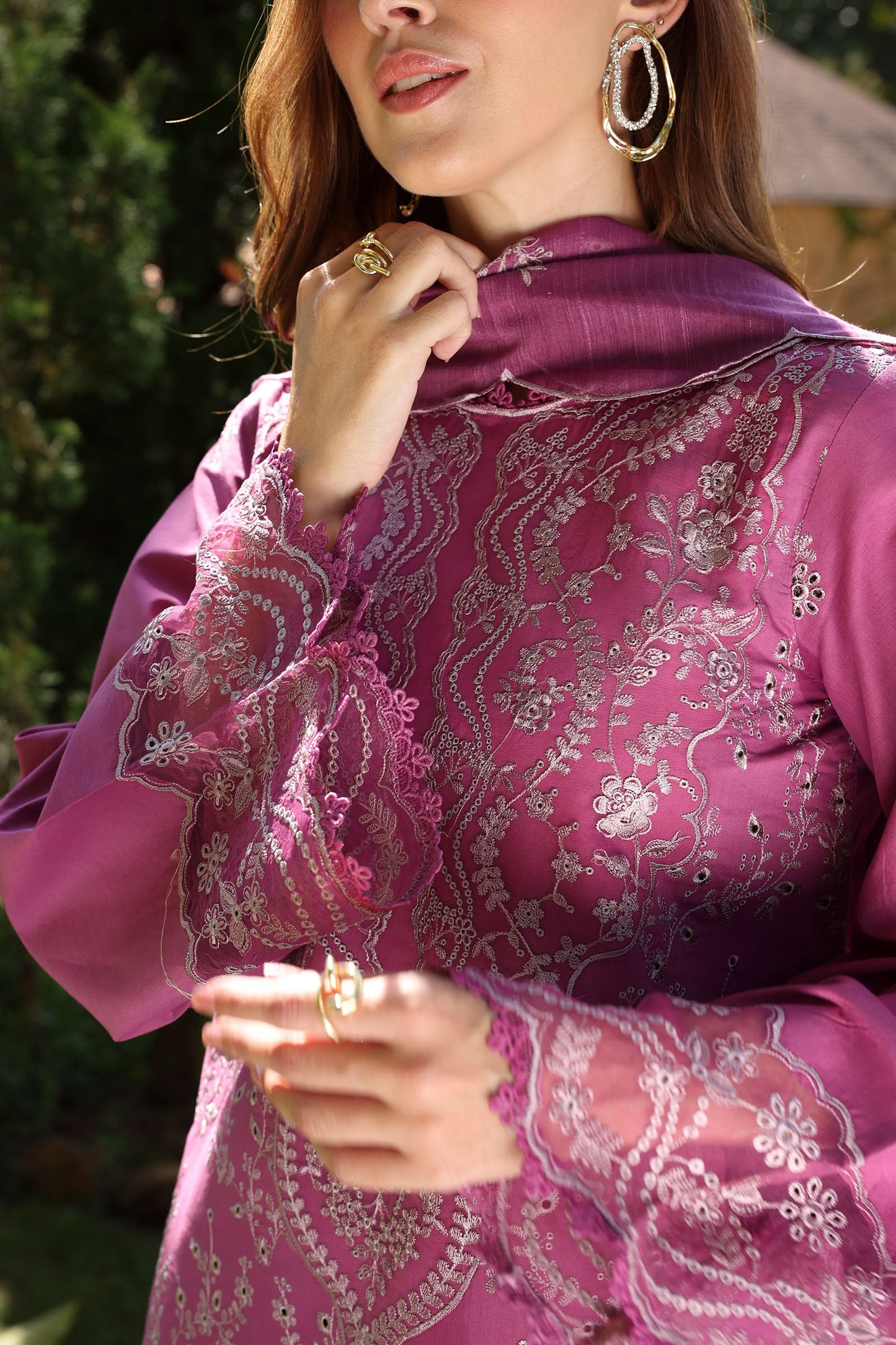 [ SUIT I ] - RAAYA LUXURY LAWN EMBROIDERED COLLECTION 2026