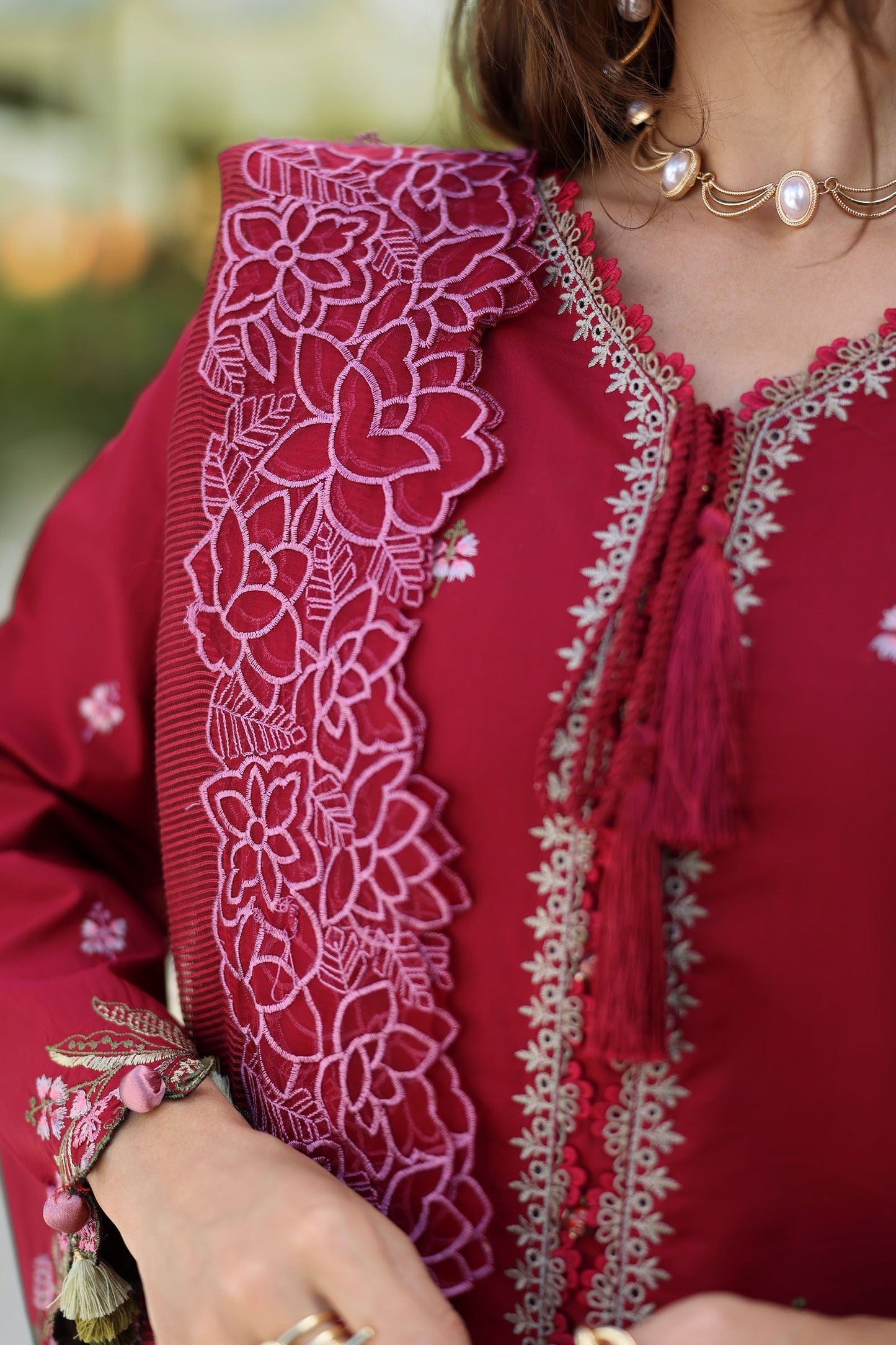 [ SUIT J ] - RAAYA LUXURY LAWN EMBROIDERED COLLECTION 2026