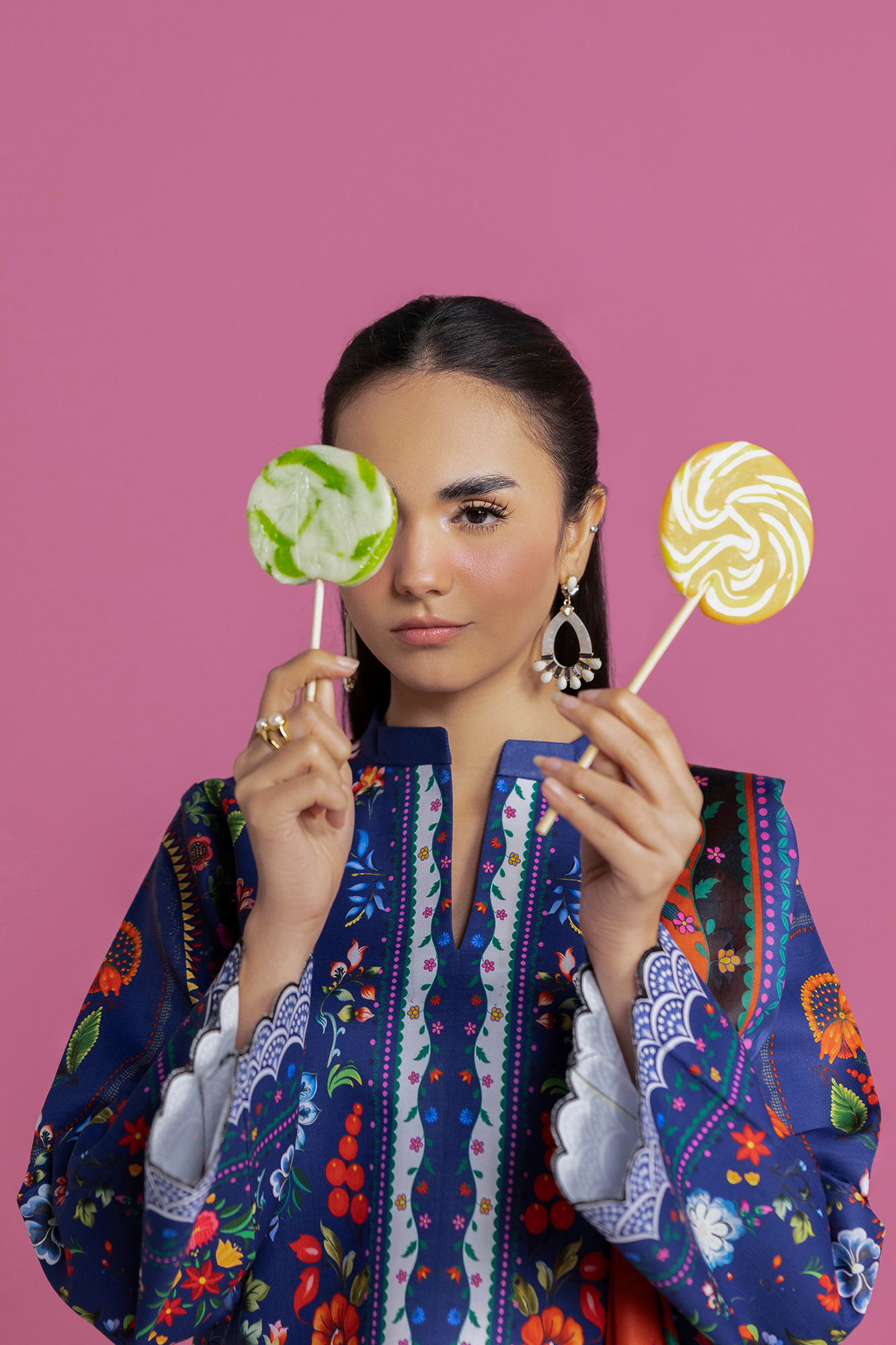 RAJBARI AMAL PRINTS LAWN SUMMER COLLECTION 2026 ( 3 PC ) [ 𝘽𝙀𝙎𝙏 𝙋𝙍𝙄𝘾𝙀 ✅ ] 3J