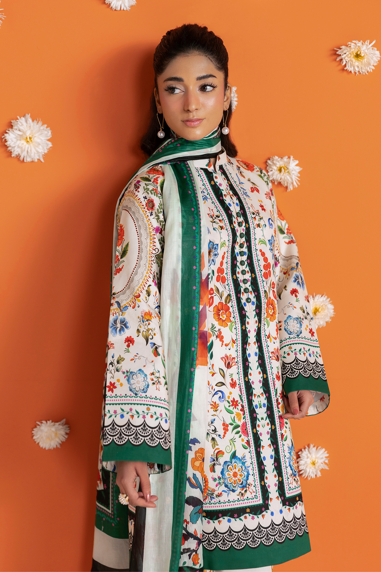 RAJBARI AMAL PRINTS LAWN SUMMER COLLECTION 2026 ( 3 PC ) [ 𝘽𝙀𝙎𝙏 𝙋𝙍𝙄𝘾𝙀 ✅ ] 3K