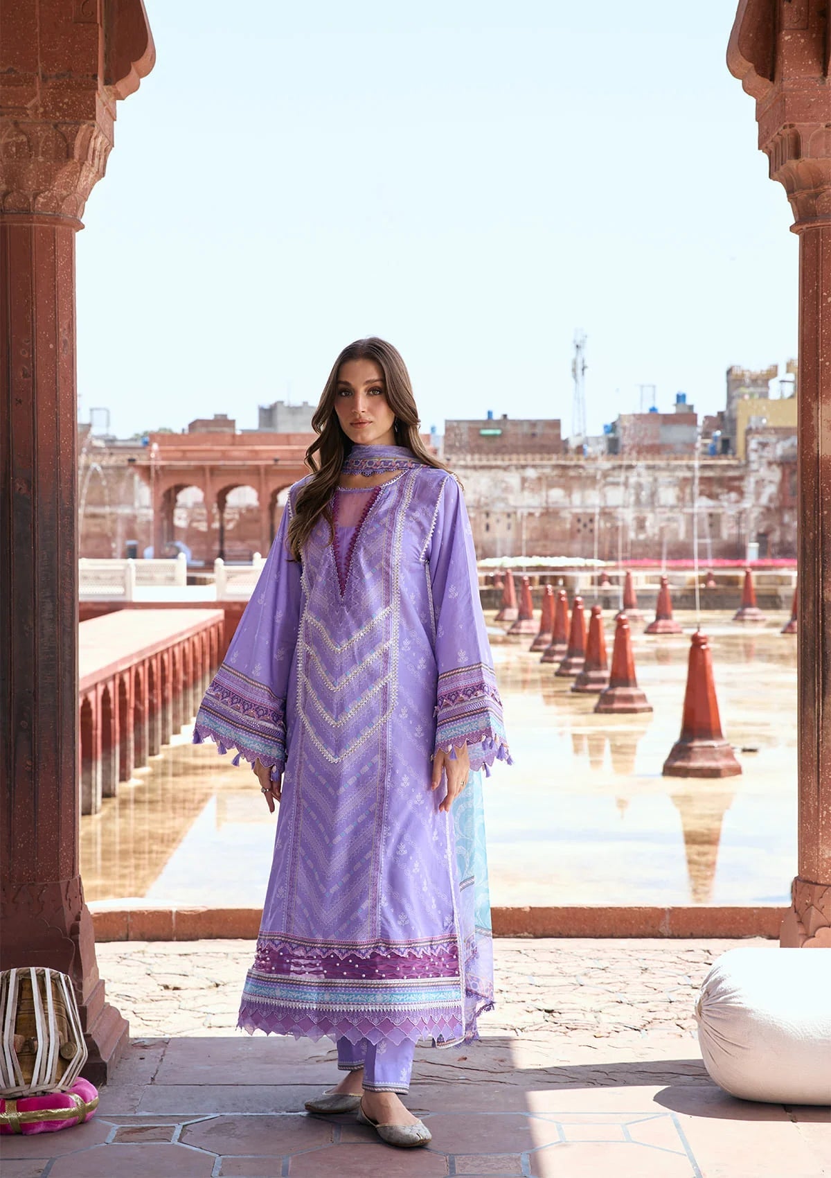 [ SUIT H ] - KAHF AANGAN LUXURY PRINT LAWN WITH CHIFFON DUPATTA 2026
