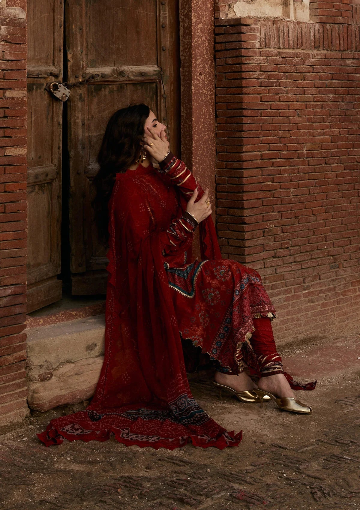 [ SUIT A ] - KAHF AANGAN LUXURY PRINT LAWN WITH CHIFFON DUPATTA 2026