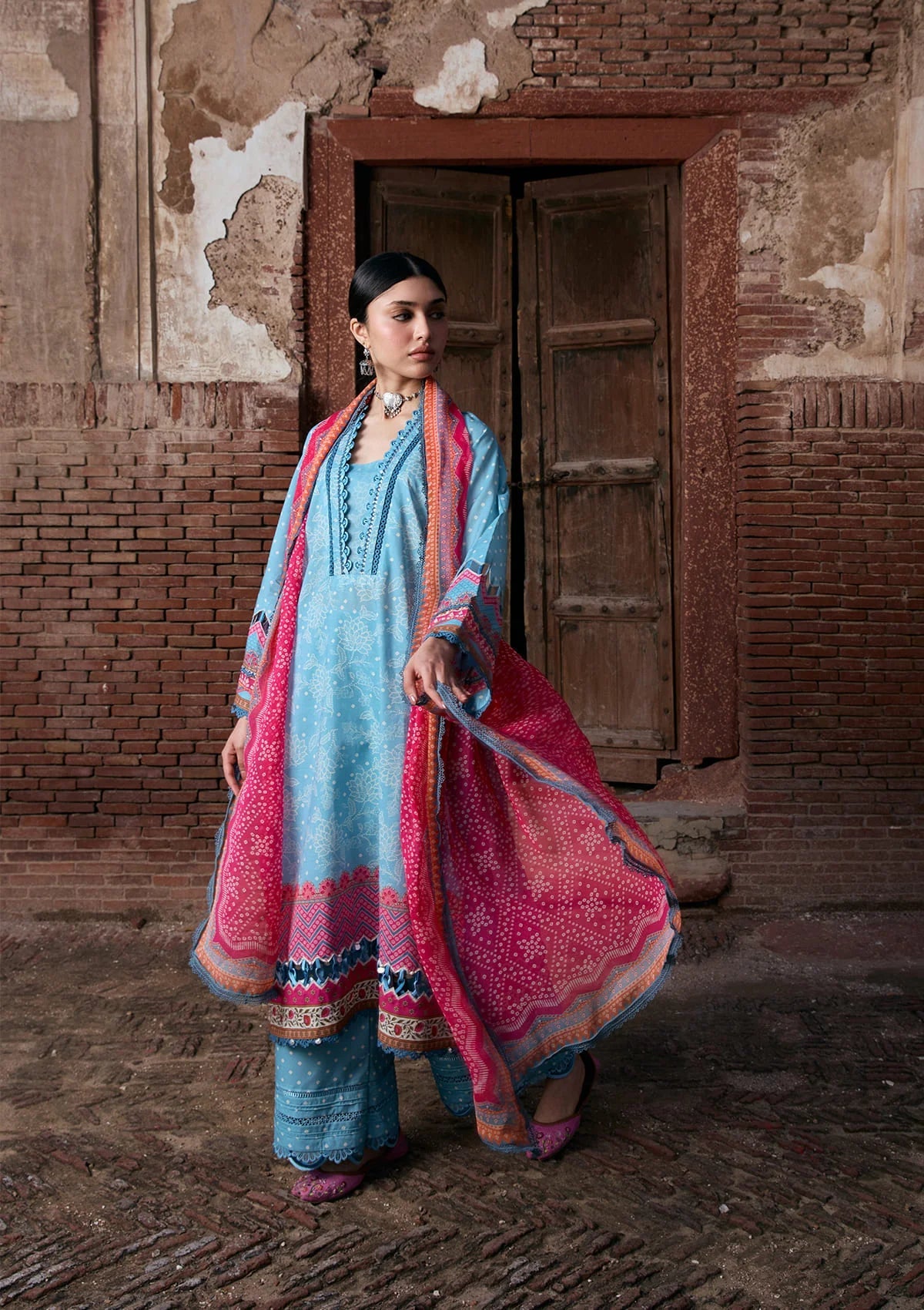 [ SUIT P ] - KAHF AANGAN LUXURY PRINT LAWN WITH CHIFFON DUPATTA 2026