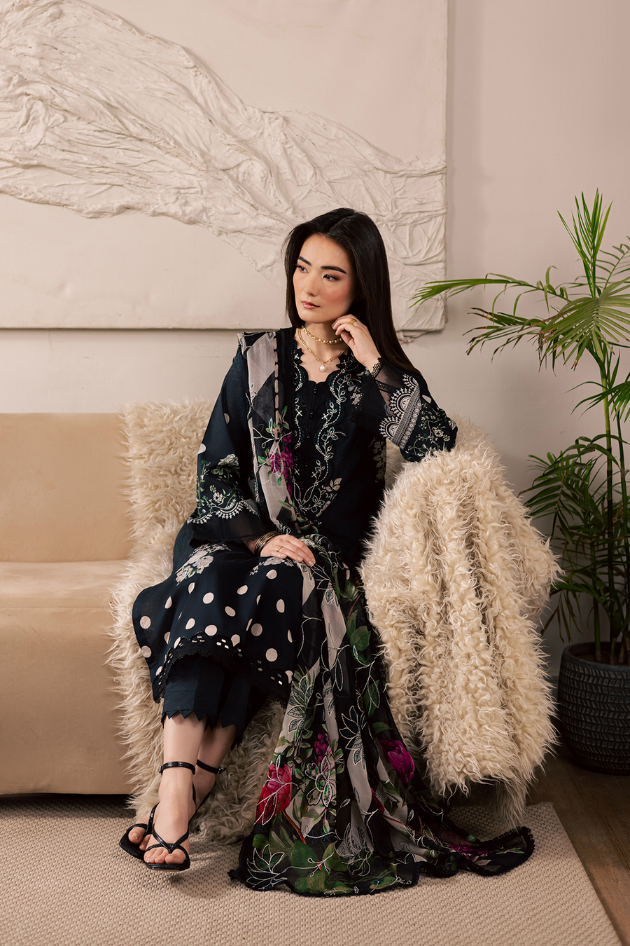 [ SUIT B ] - EVERYDAY VOL 2 BY DARIA LAWN EMBROIDERED COLLECTION 2026