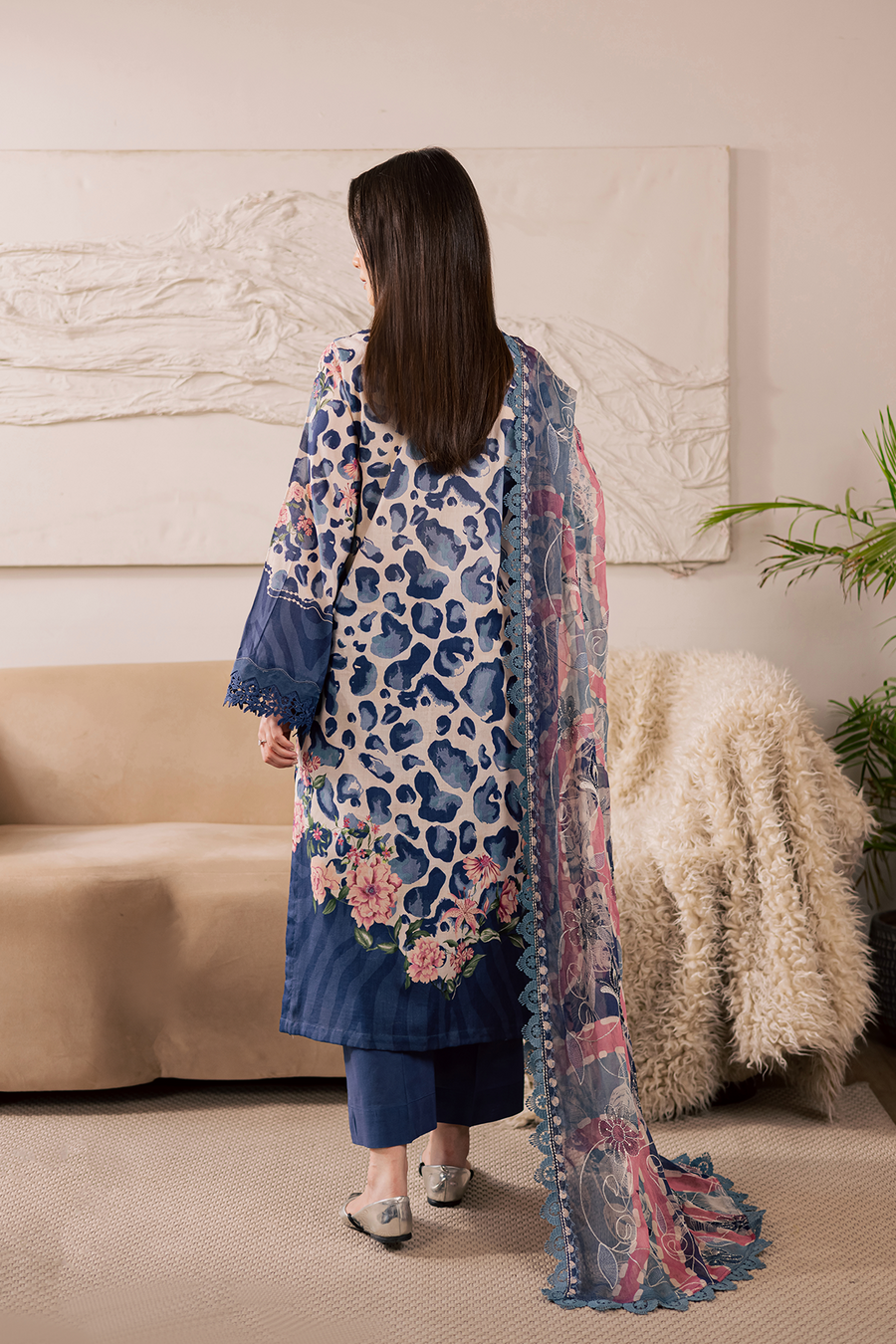 [ SUIT E ] - EVERYDAY VOL 2 BY DARIA LAWN EMBROIDERED COLLECTION 2026