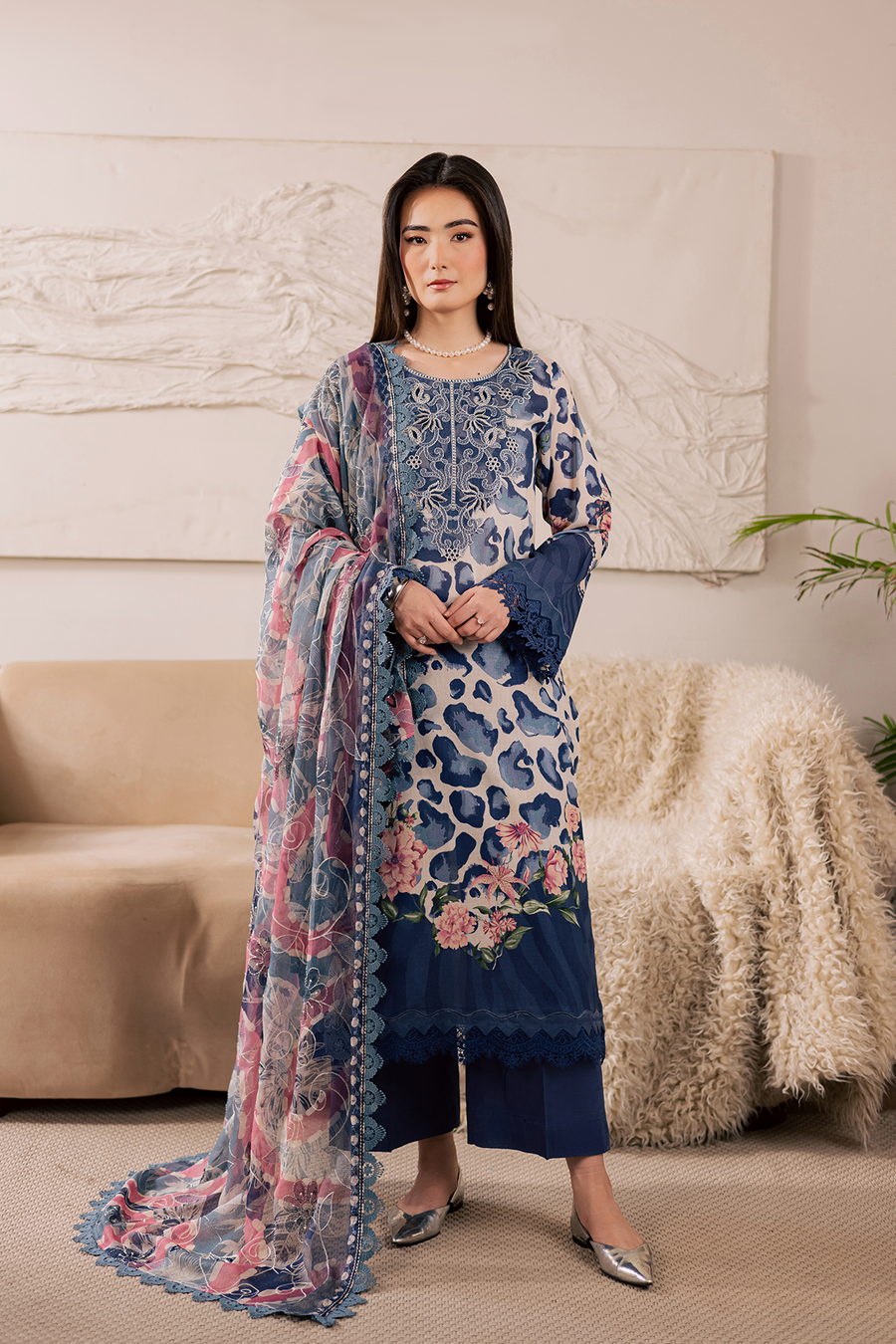 [ SUIT E ] - EVERYDAY VOL 2 BY DARIA LAWN EMBROIDERED COLLECTION 2026