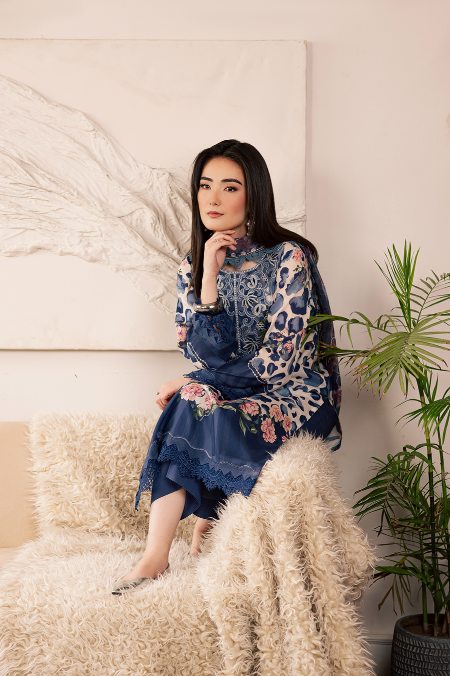 [ SUIT E ] - EVERYDAY VOL 2 BY DARIA LAWN EMBROIDERED COLLECTION 2026
