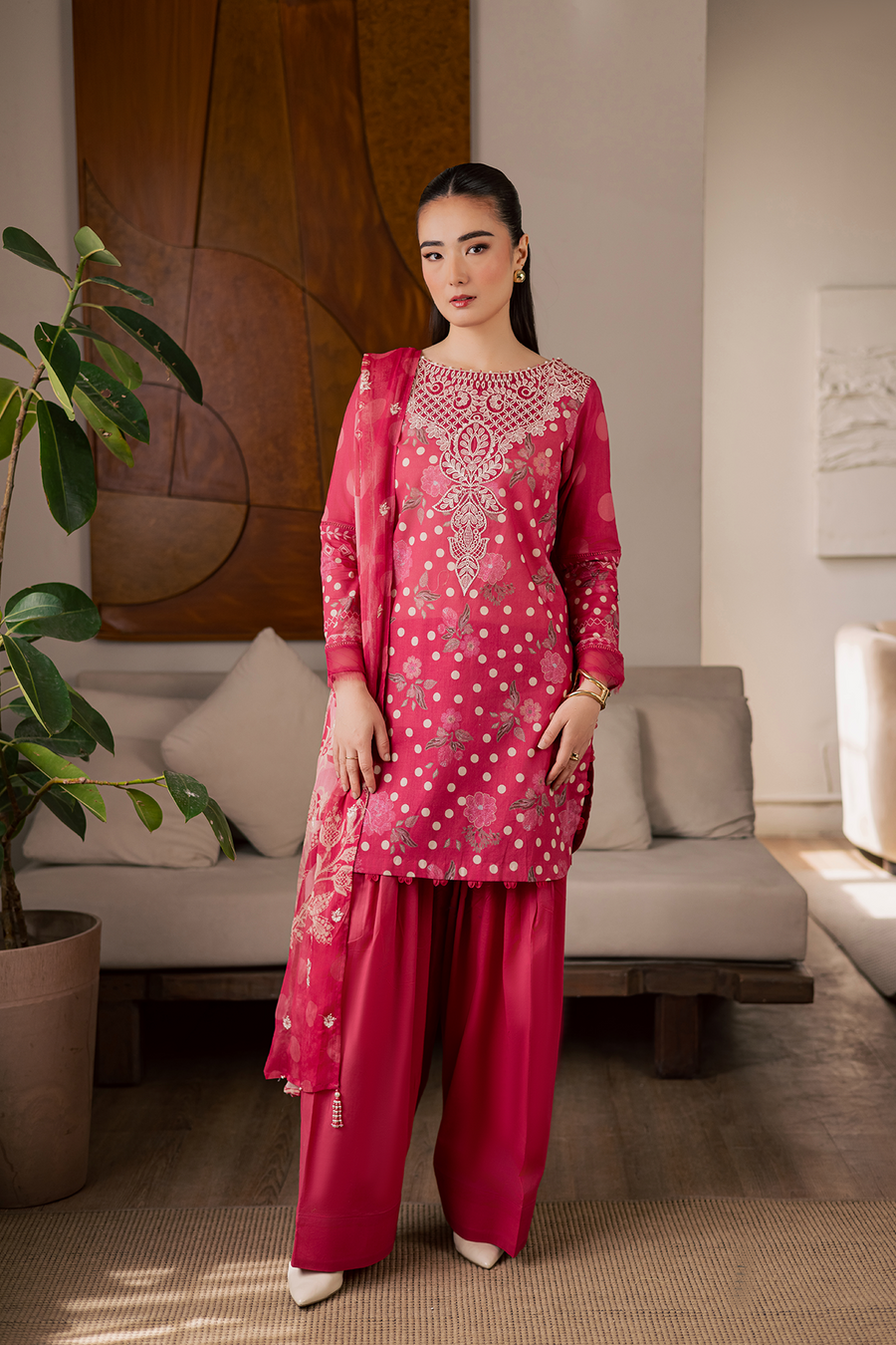 [ SUIT H ] - EVERYDAY VOL 2 BY DARIA LAWN EMBROIDERED COLLECTION 2026