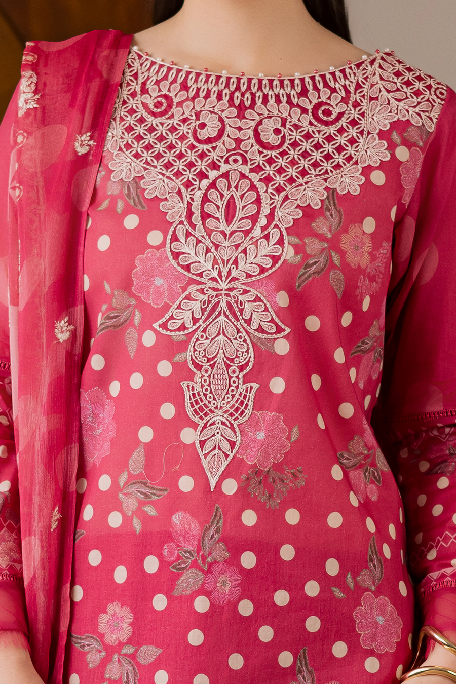 [ SUIT H ] - EVERYDAY VOL 2 BY DARIA LAWN EMBROIDERED COLLECTION 2026