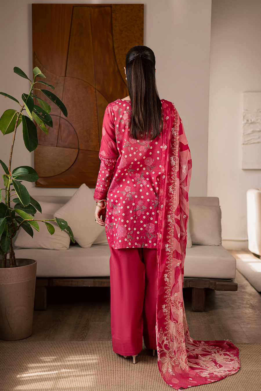 [ SUIT H ] - EVERYDAY VOL 2 BY DARIA LAWN EMBROIDERED COLLECTION 2026