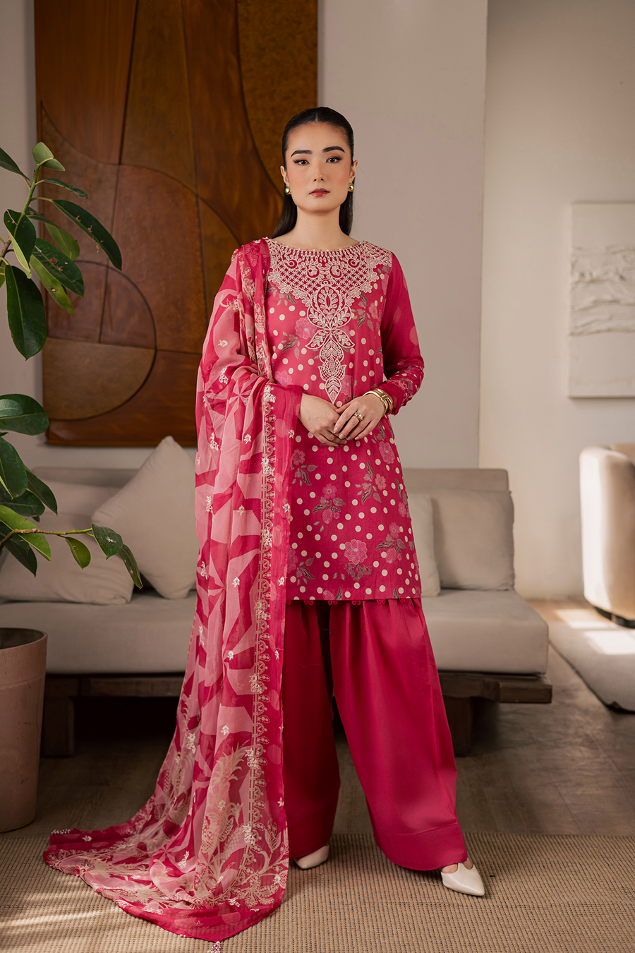 [ SUIT H ] - EVERYDAY VOL 2 BY DARIA LAWN EMBROIDERED COLLECTION 2026