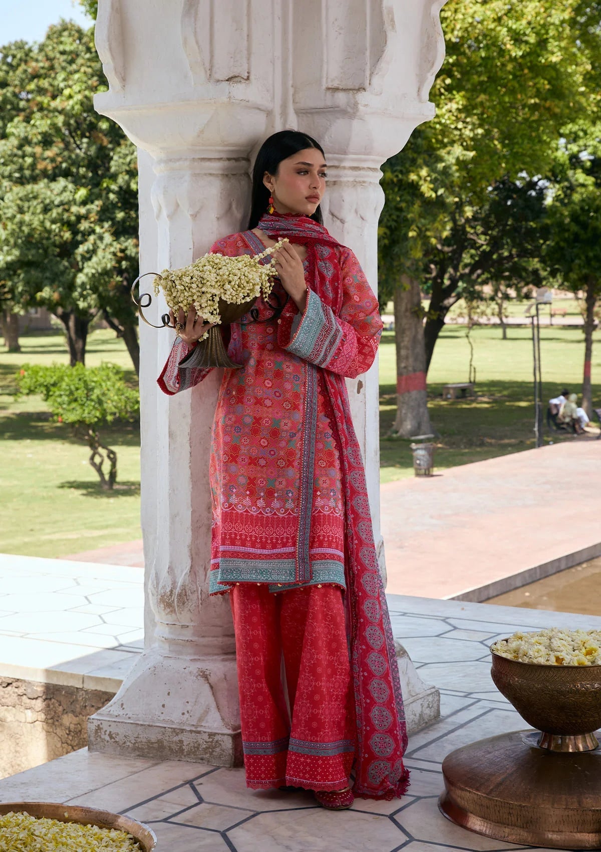 [ SUIT J ] - KAHF AANGAN LUXURY PRINT LAWN WITH CHIFFON DUPATTA 2026
