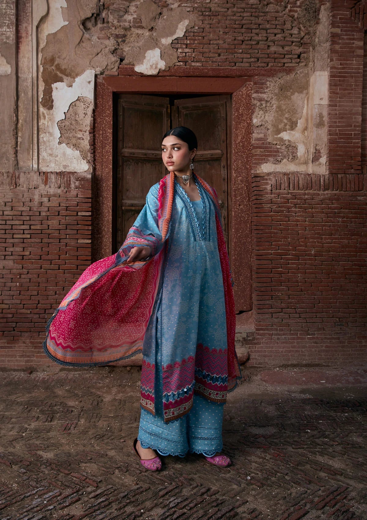 [ SUIT P ] - KAHF AANGAN LUXURY PRINT LAWN WITH CHIFFON DUPATTA 2026
