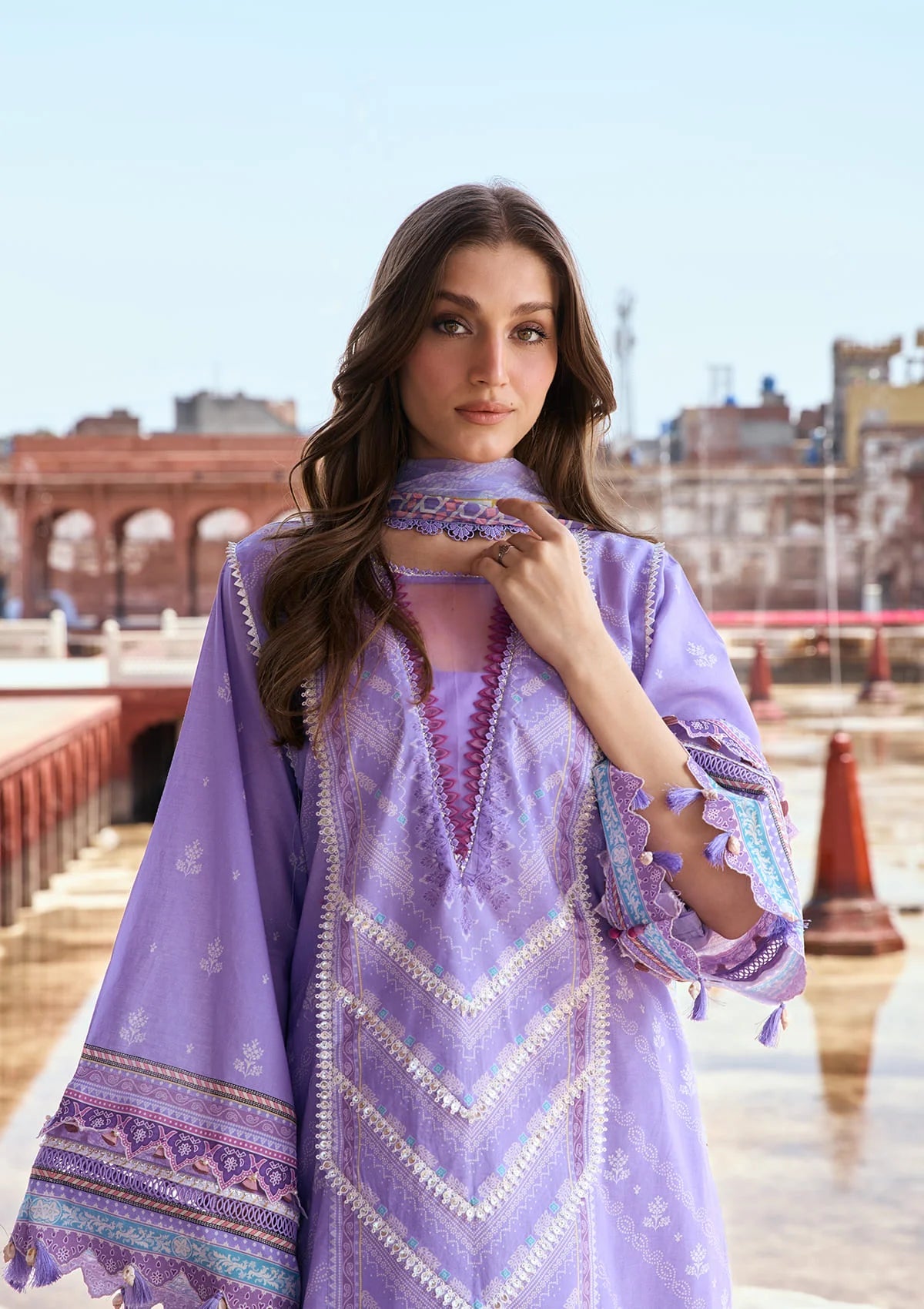 [ SUIT H ] - KAHF AANGAN LUXURY PRINT LAWN WITH CHIFFON DUPATTA 2026