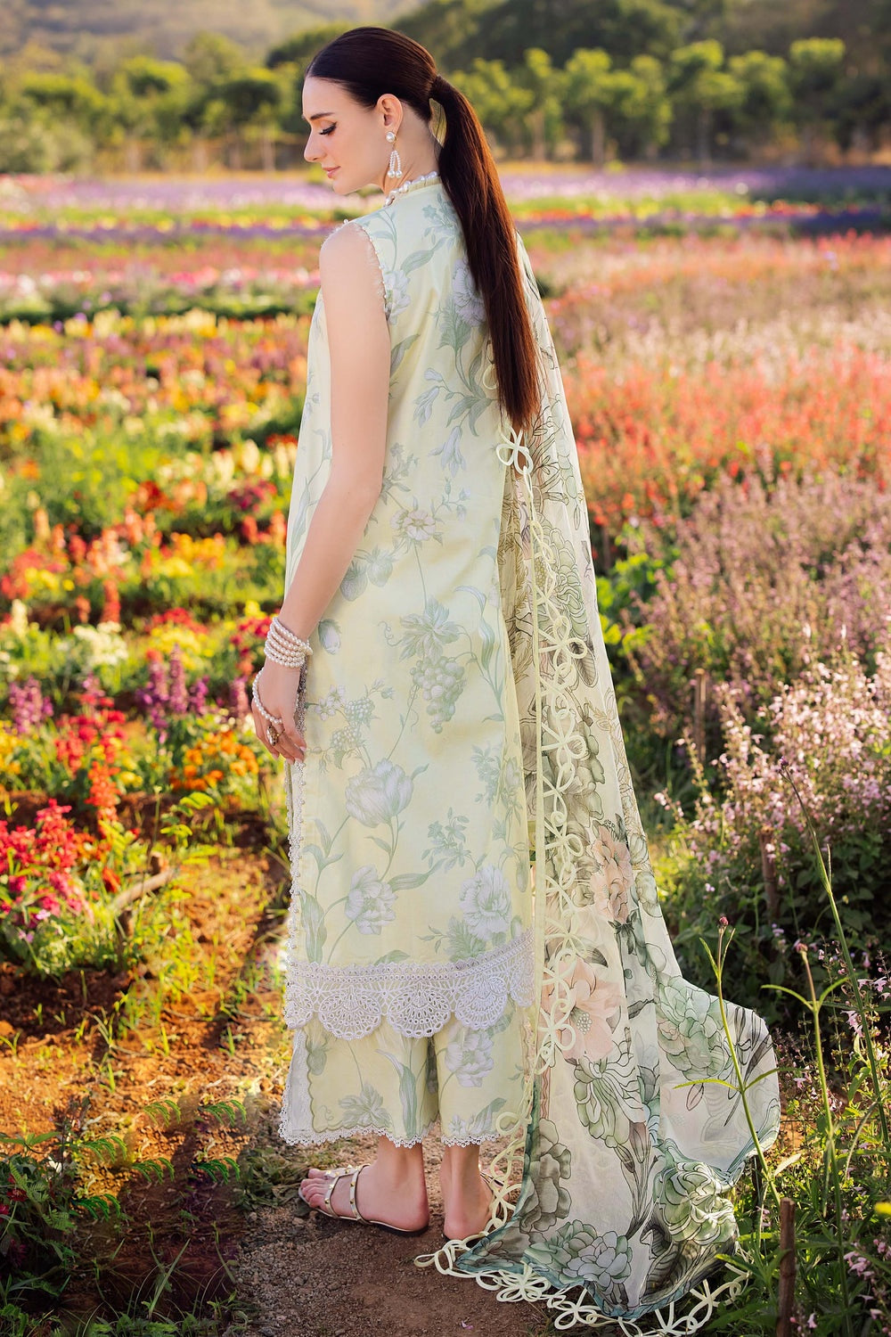 JADE FLORA 3 PC LAWN EMBROIDERED COLLECTION SS 25