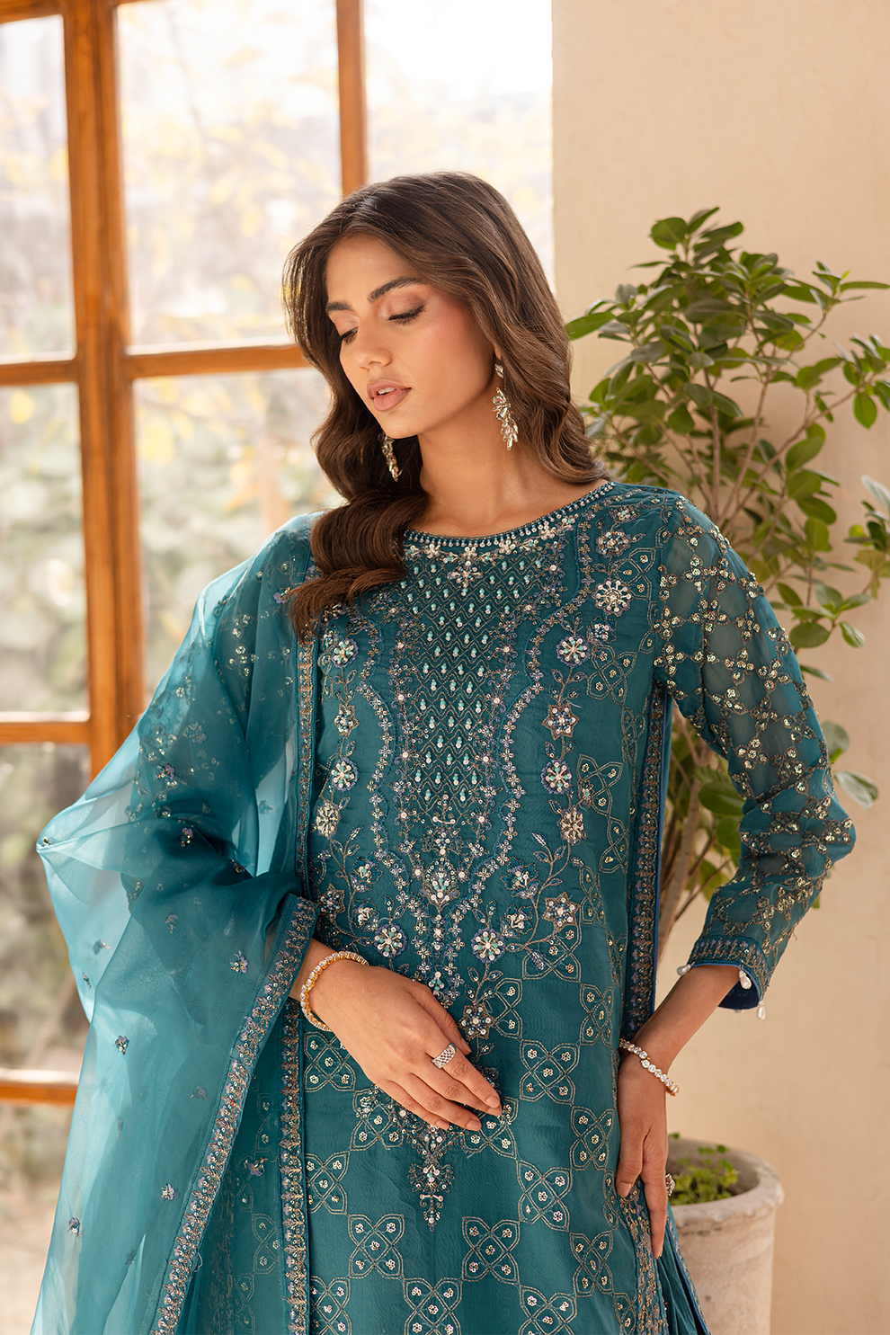 EMAAN ADEEL NOORE FESTIVE FORMALS COLLECTION 2025