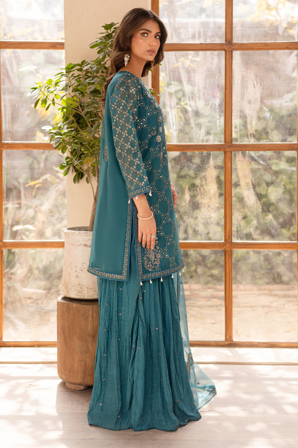 EMAAN ADEEL NOORE FESTIVE FORMALS COLLECTION 2025