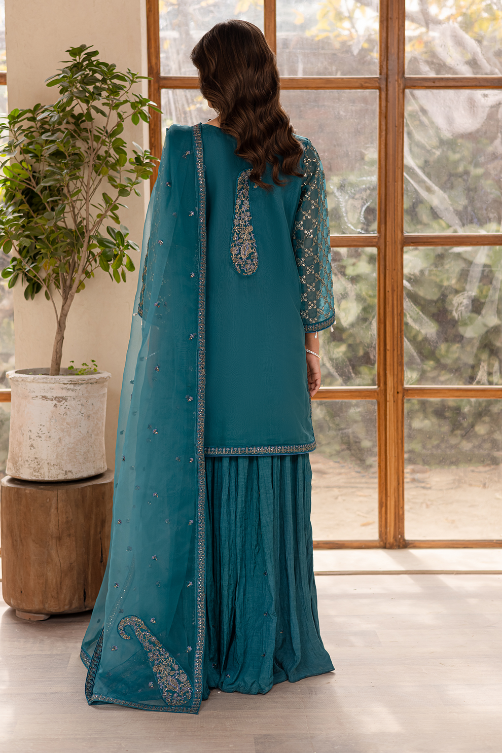 EMAAN ADEEL NOORE FESTIVE FORMALS COLLECTION 2025