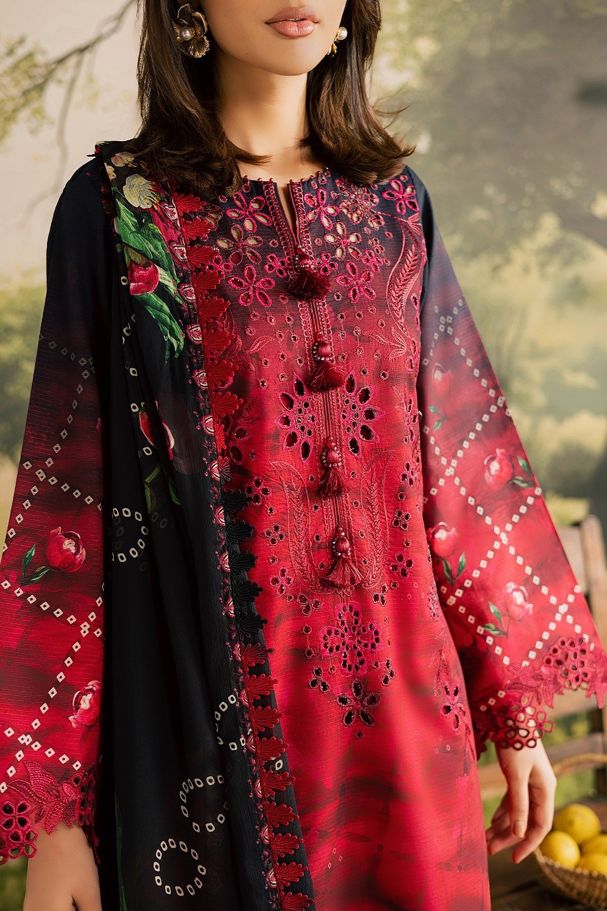 [ SUIT C ] - NUREH BLOOM LAWN EMBROIDERED AND PRINTED DORIYA COLLECTION 2026