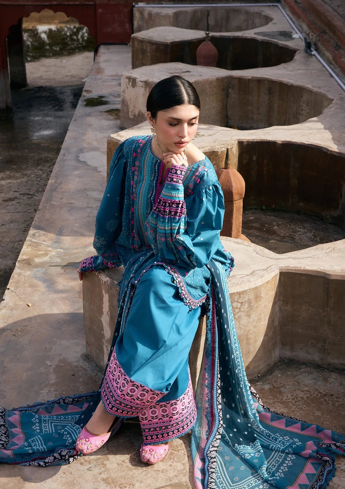 [ SUIT M ] - KAHF AANGAN LUXURY PRINT LAWN WITH CHIFFON DUPATTA 2026