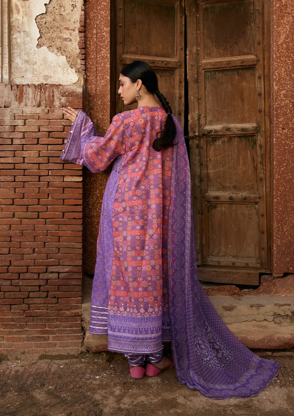 [ SUIT I ] - KAHF AANGAN LUXURY PRINT LAWN WITH CHIFFON DUPATTA 2026